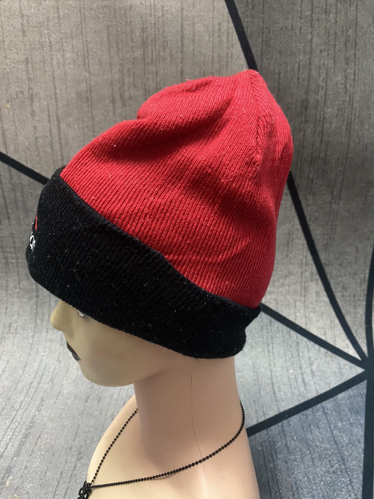 Adidas Vintage Adidas Small Embroidered Logo Short Beanie Hat Size ONE SIZE - 4 Thumbnail