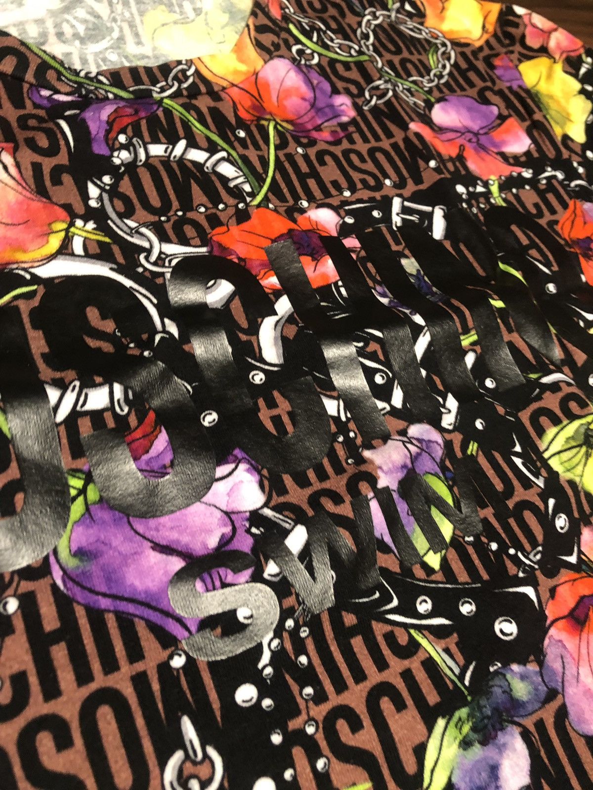 Moschino MOSCHINO Swim ALLOVER PRINTED LOGO T-Shirt in Floral&Straps Size US XS / EU 42 / 0 - 4 Thumbnail