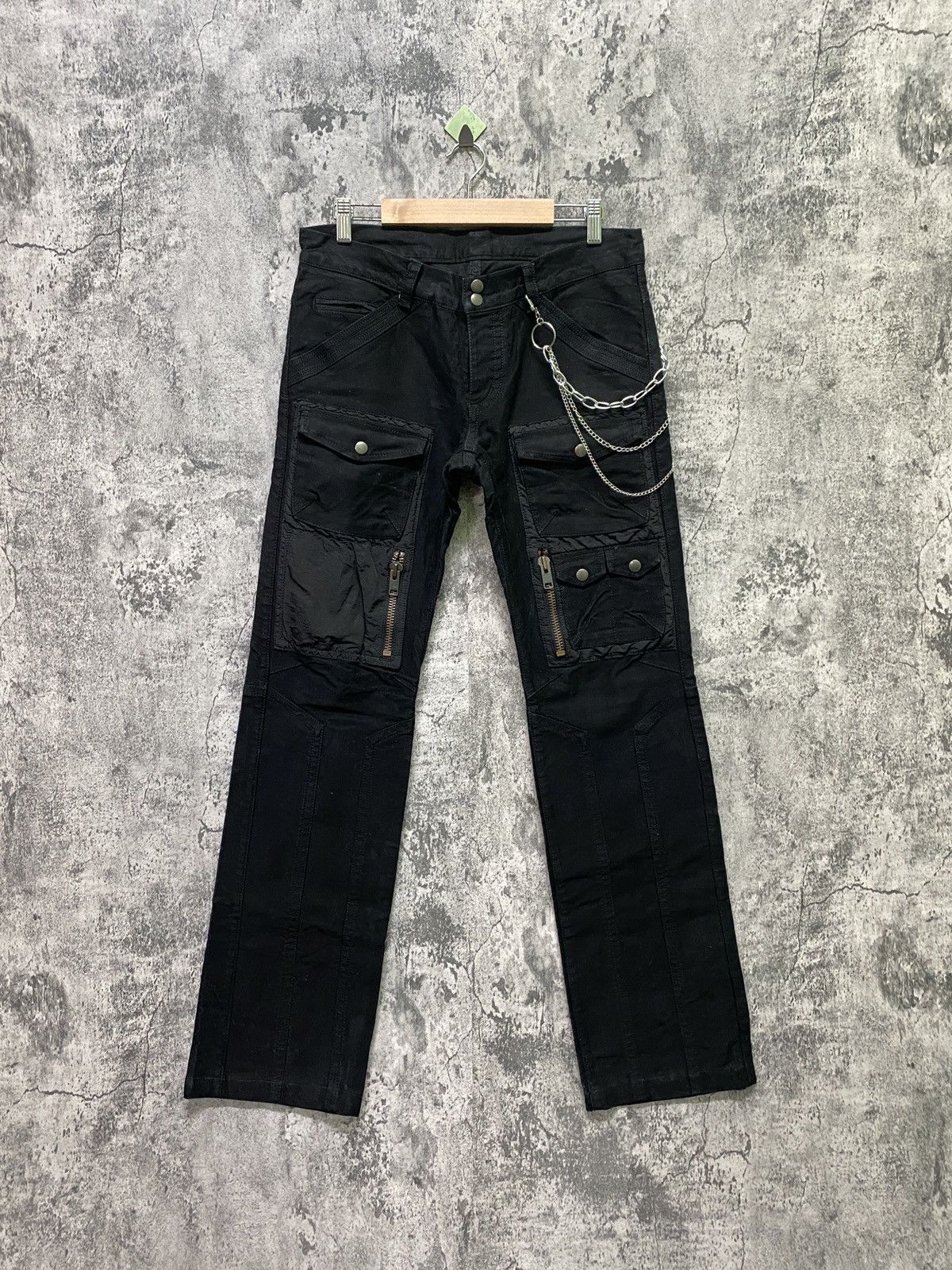image of Comme Ca Ism Kenji Ito Comme Ca Multi Pocket Cargo Zipper Low Rise Pants in Black, Men's (Size 32)
