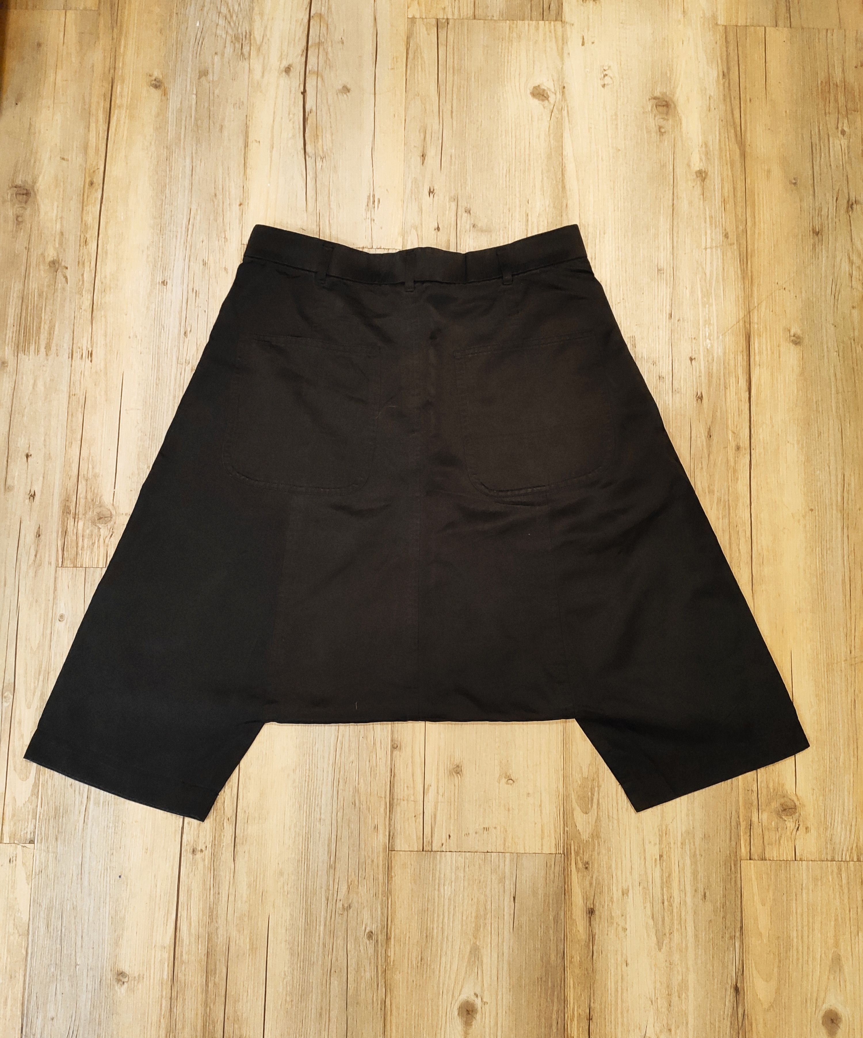 Comme des Garcons Mainline silk drop crotch shorts.ike Devoa or A1923 Size US 28 / EU 44 - 2 Thumbnail