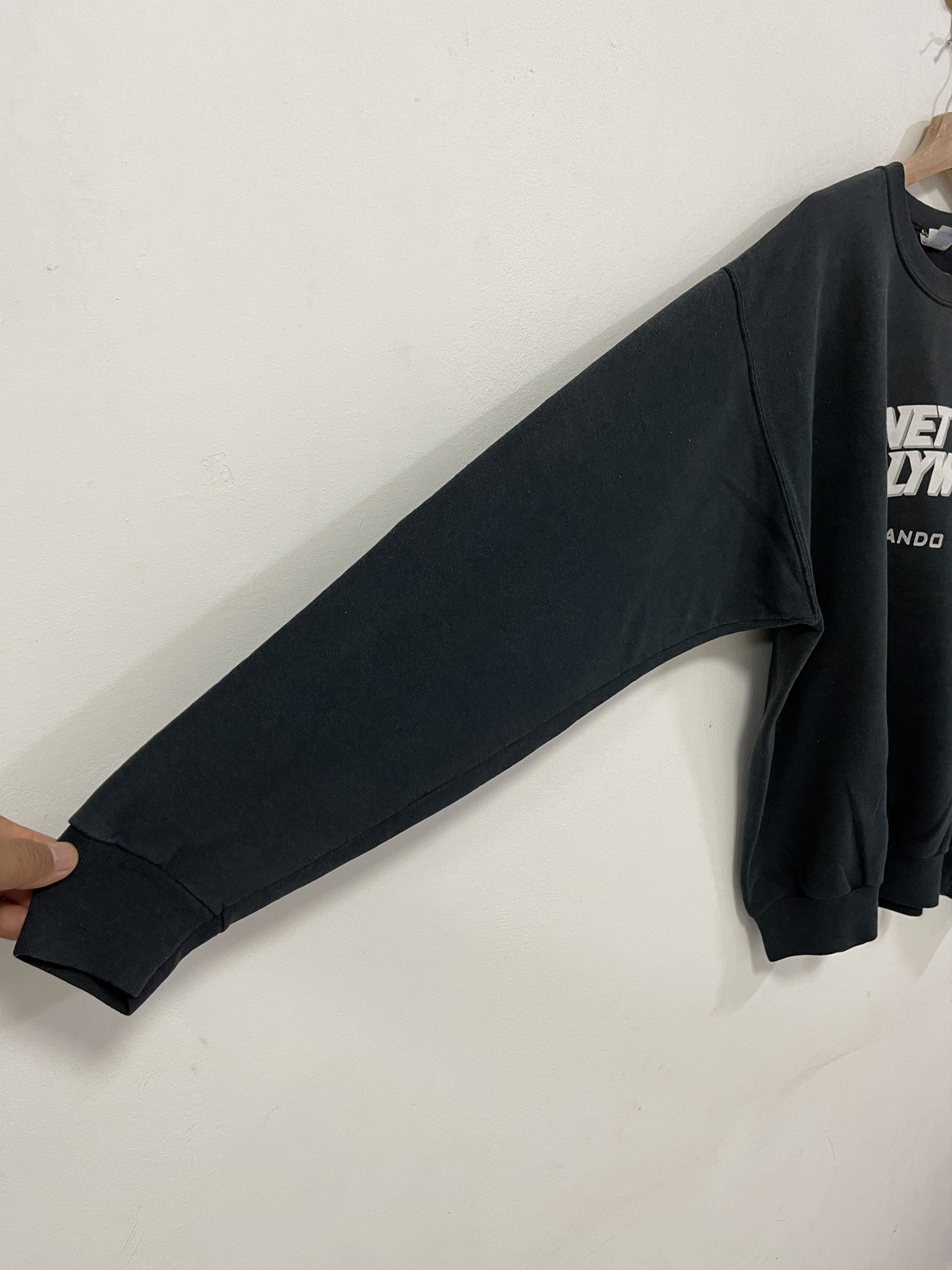 Hanes × Planet Hollywood × Vintage Vintage Planet Hollywood Spellout Crewneck Sweatshirt Size US L / EU 52-54 / 3 - 4 Thumbnail
