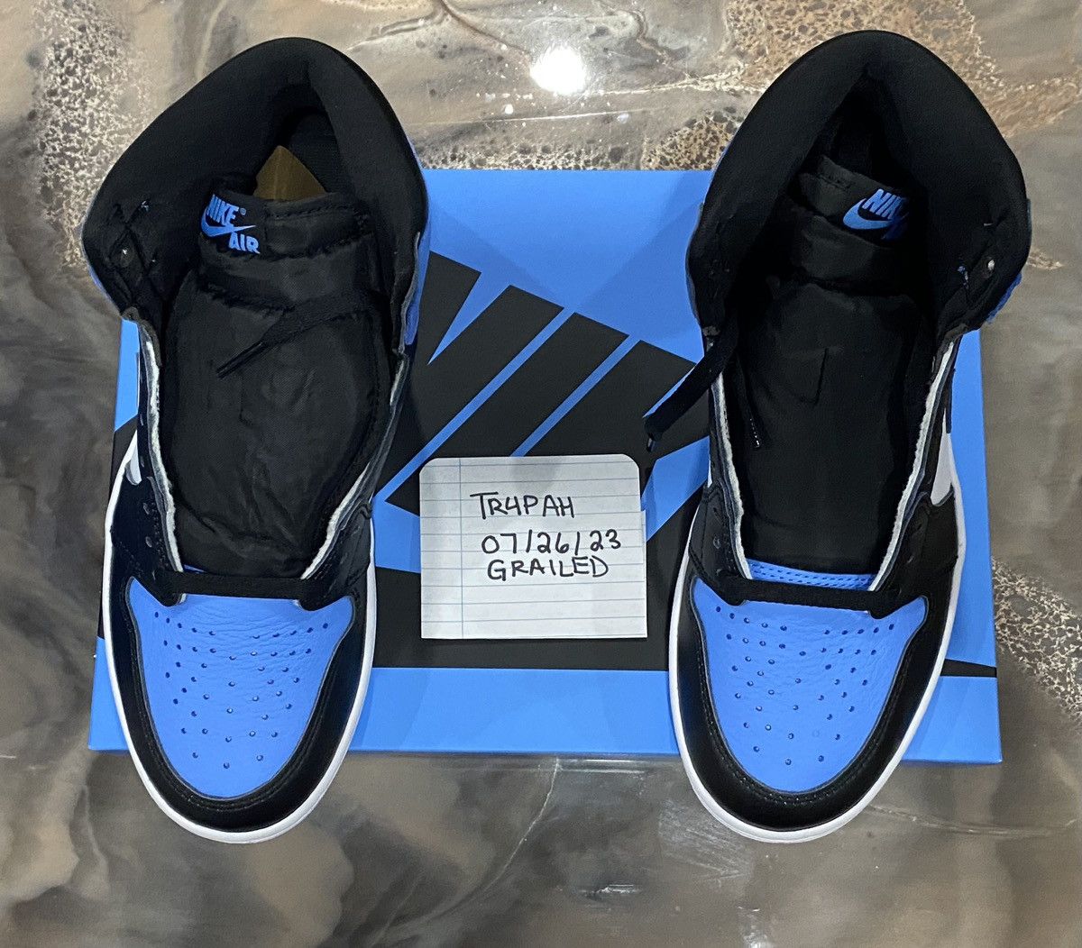 Jordan Brand × Nike AIR JORDAN 1 RETRO HIGH OG “UNC” MENS 8.5 US Size US 8.5 / EU 41-42 - 8 Thumbnail