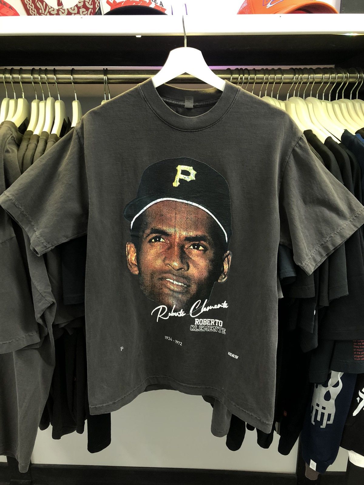 Other Stealth Roberto Clemente Tee Size US S / EU 44-46 / 1 - 1 Thumbnail