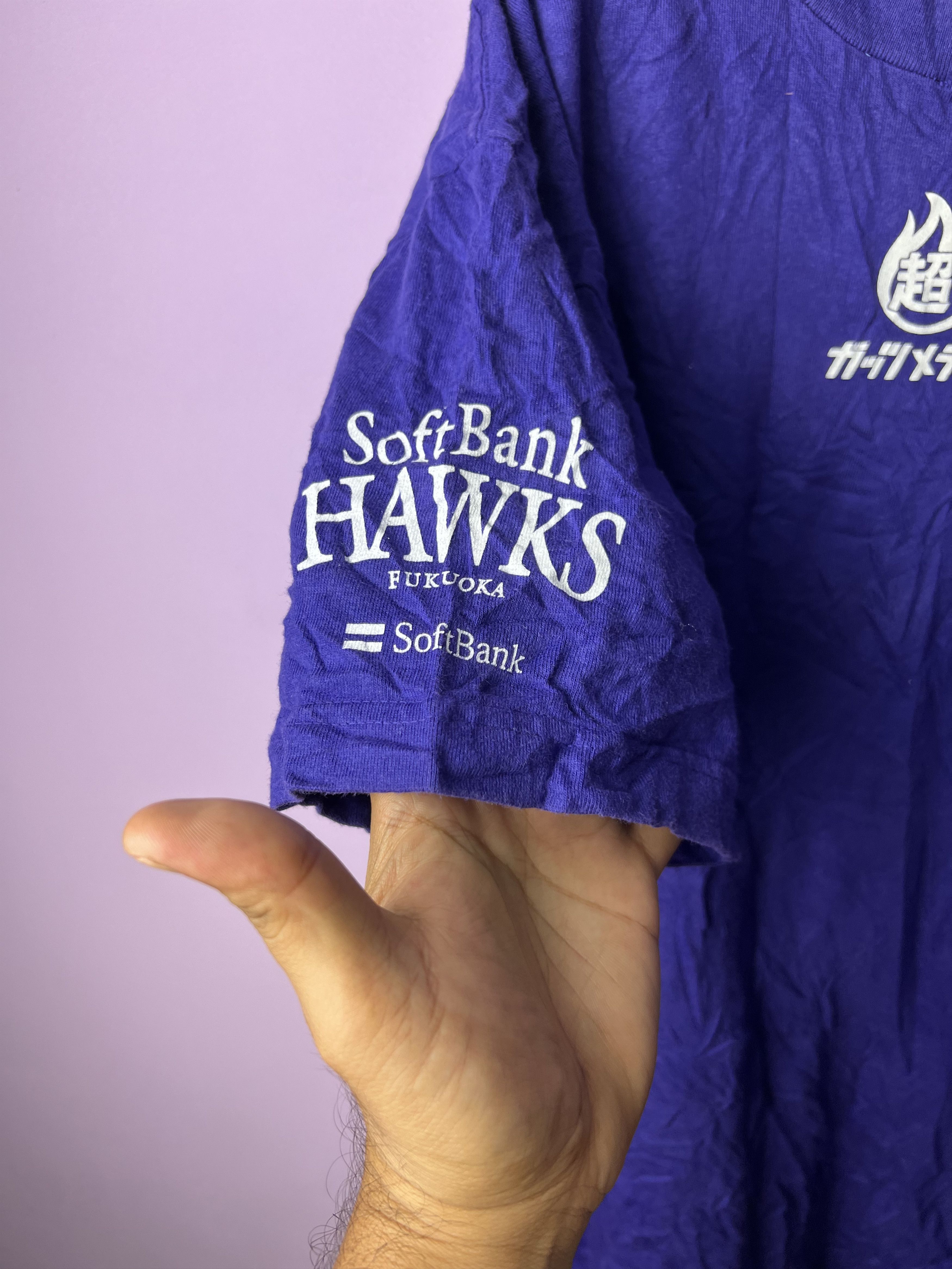 Japanese Brand 🔥Vintage Soft Bank Hawks Baseball Tees Size US M / EU 48-50 / 2 - 9 Thumbnail