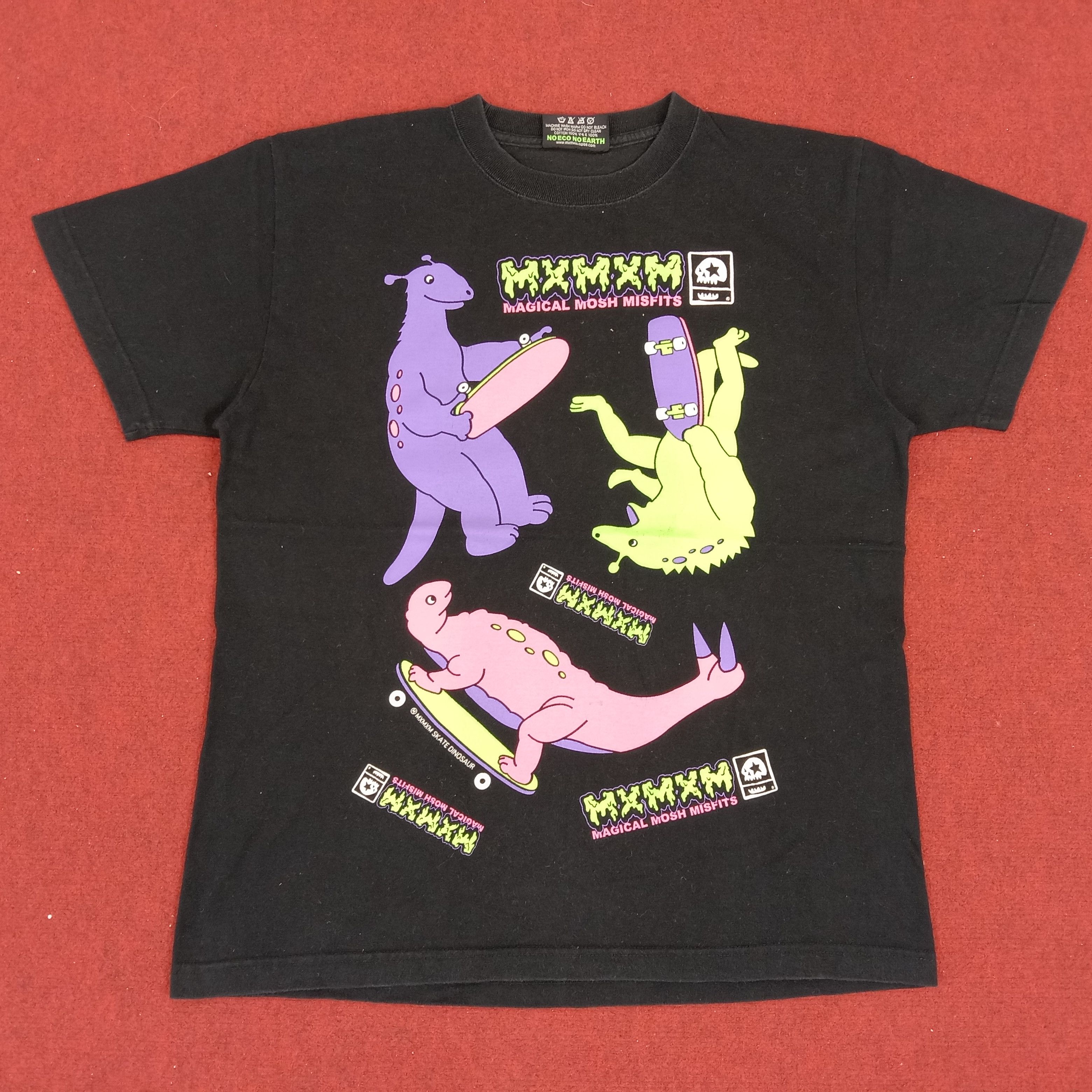 Japanese Brand × Vintage MXMXM Streetwear Skateboard Dinosaur Design Tshirt Size US M / EU 48-50 / 2 - 1 Thumbnail