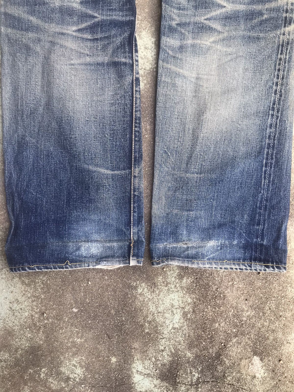 If Six Was Nine The Flat Head Selvedge Buttonfly Distressed Denim Size US 31 - 10 Thumbnail