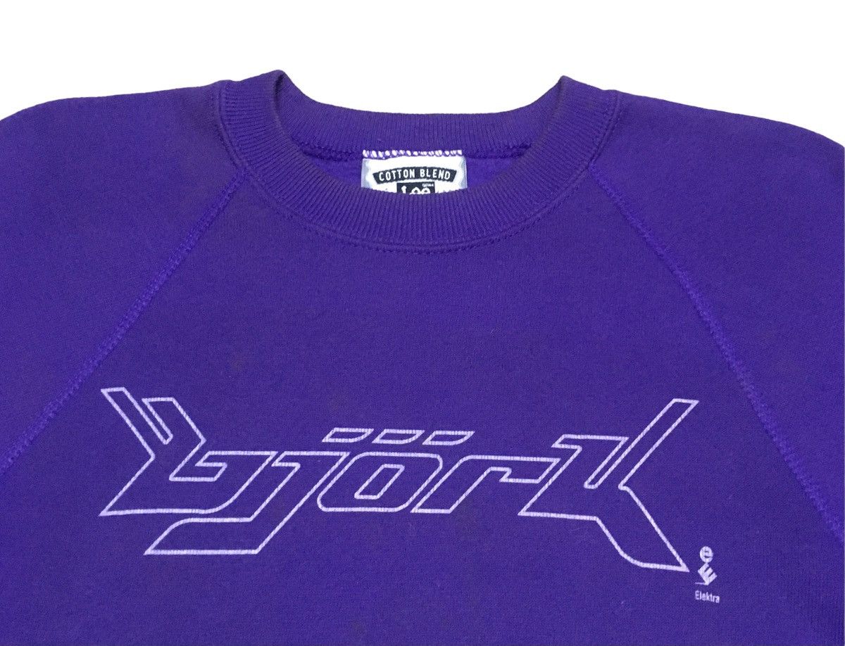 Band Tees Rare Design Vintage Singer Bjork Elektra Sweatshirt 1990s Size US M / EU 48-50 / 2 - 3 Thumbnail
