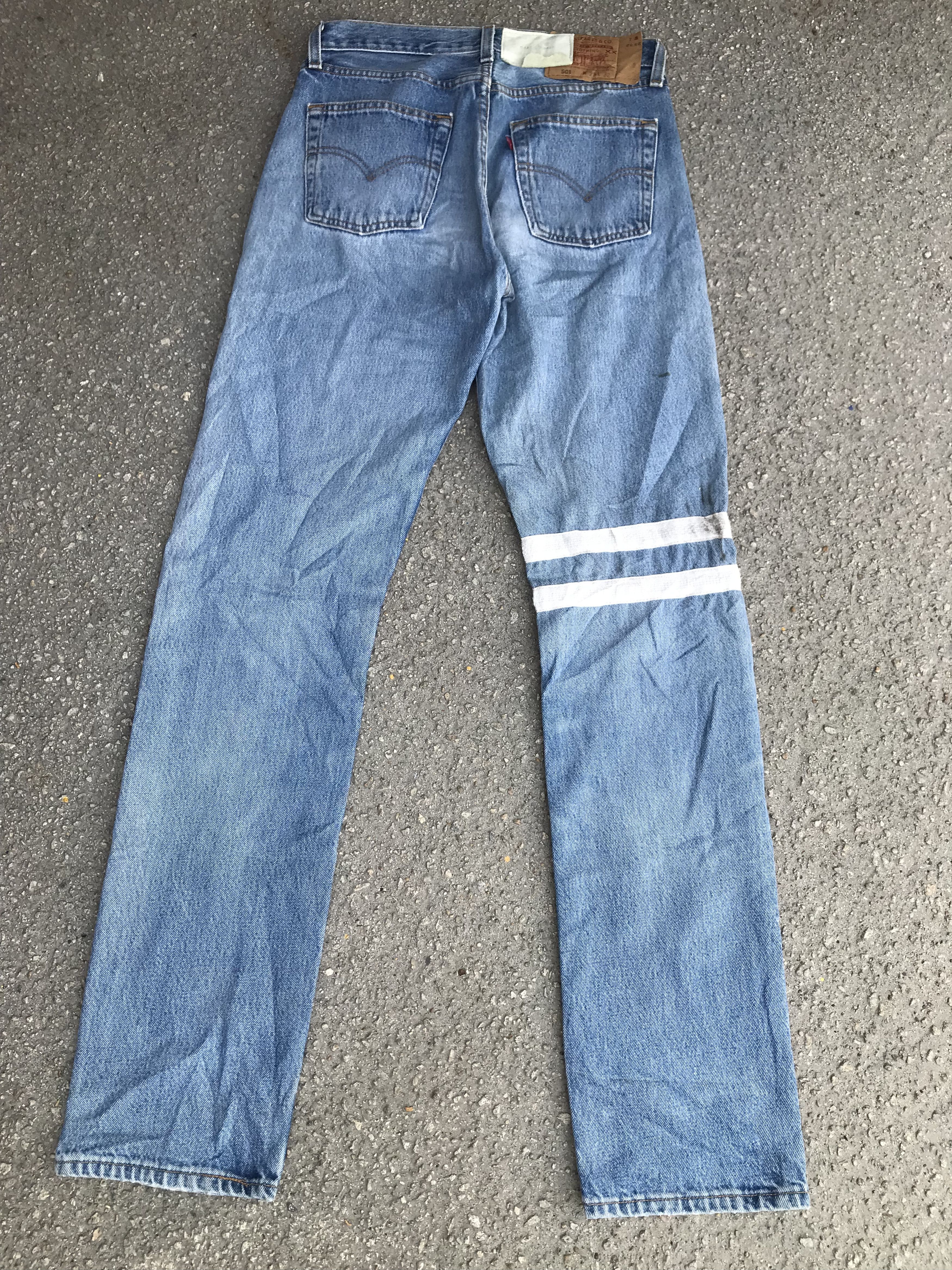 Levi's Levis 501 Buttonfly X Naked Bunch Made in USA Size US 30 / EU 46 - 2 Thumbnail
