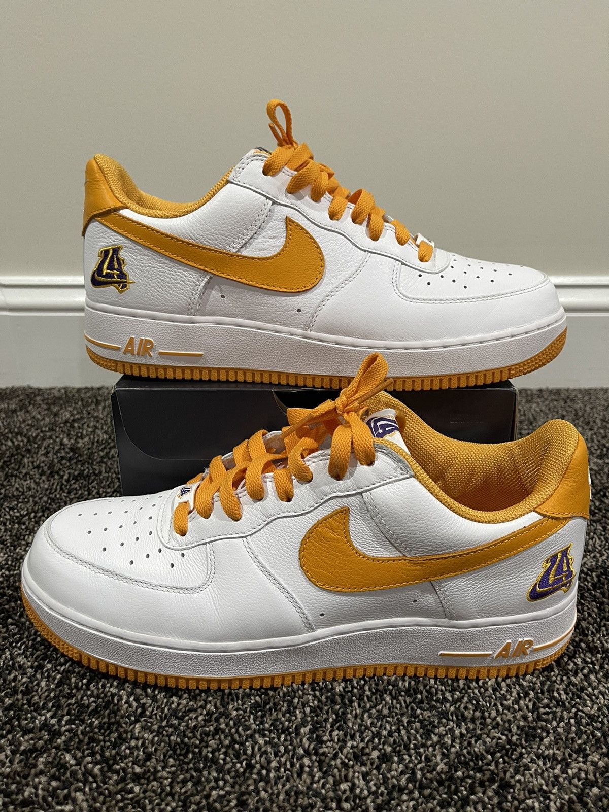 Nike Nike Air Force 1 Low Los Angeles LA White / Orange 2016 Size US 10 / EU 43 - 2 Thumbnail