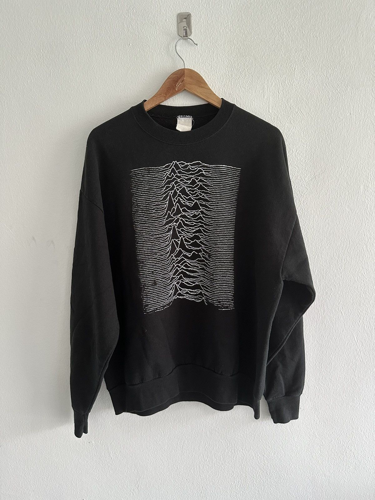 Joy Division Joy Division unknown pleasures early 80’s Sweatshirts Size US XL / EU 56 / 4 - 2 Thumbnail