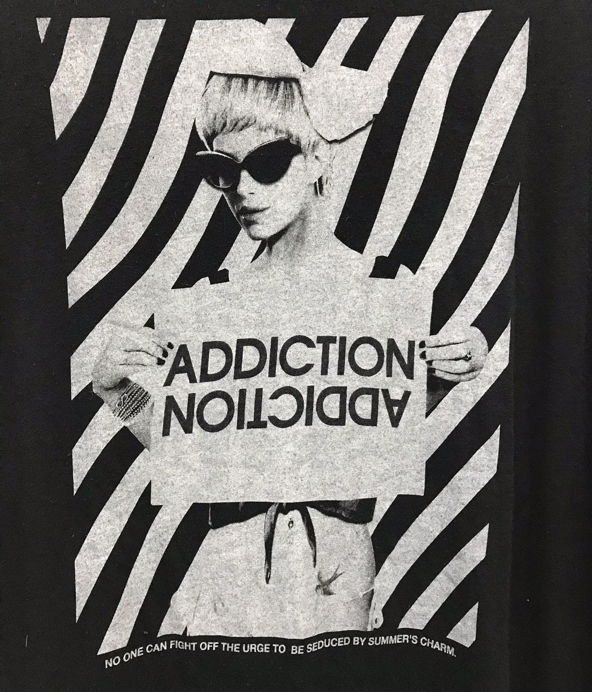 Japanese Brand JURIANOJURRIE ADDICTION SHORT SLEEVE SHIRT Size US XL / EU 56 / 4 - 3 Thumbnail