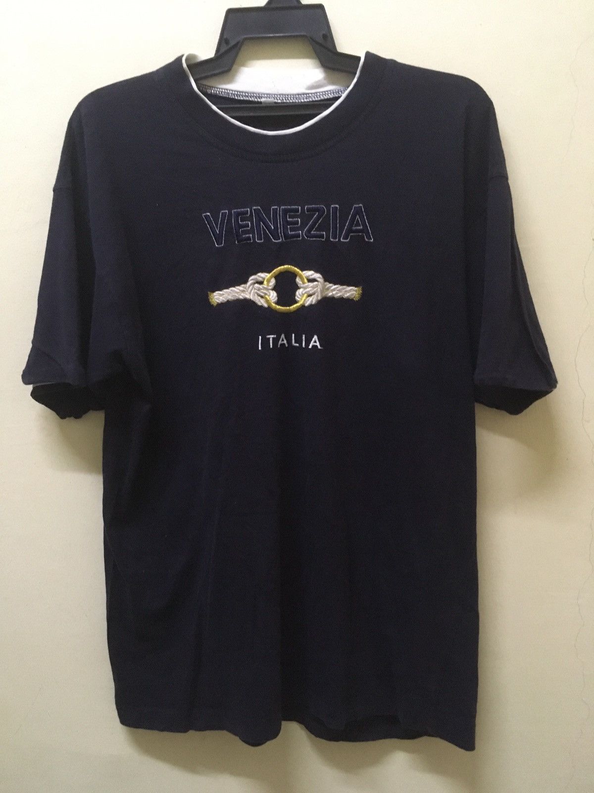 Other Venezia Italian embroidery Size US L / EU 52-54 / 3 - 1 Thumbnail