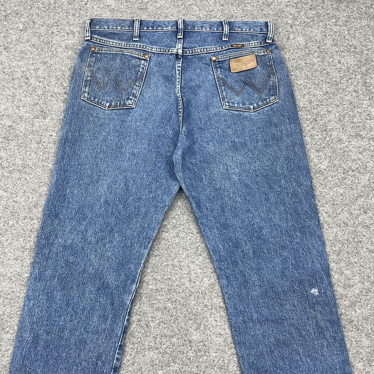 Vintage × Wrangler Vintage Distressed Wrangler Faded Blue Jeans -wc 224 Size US 37 - 3 Thumbnail