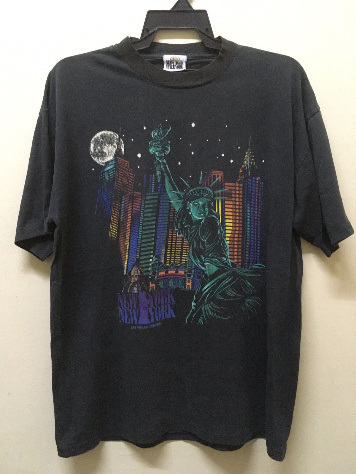 Vintage Vintage New York hotel & casino 🎰 Las Vegas. Size US M / EU 48-50 / 2 - 1 Thumbnail