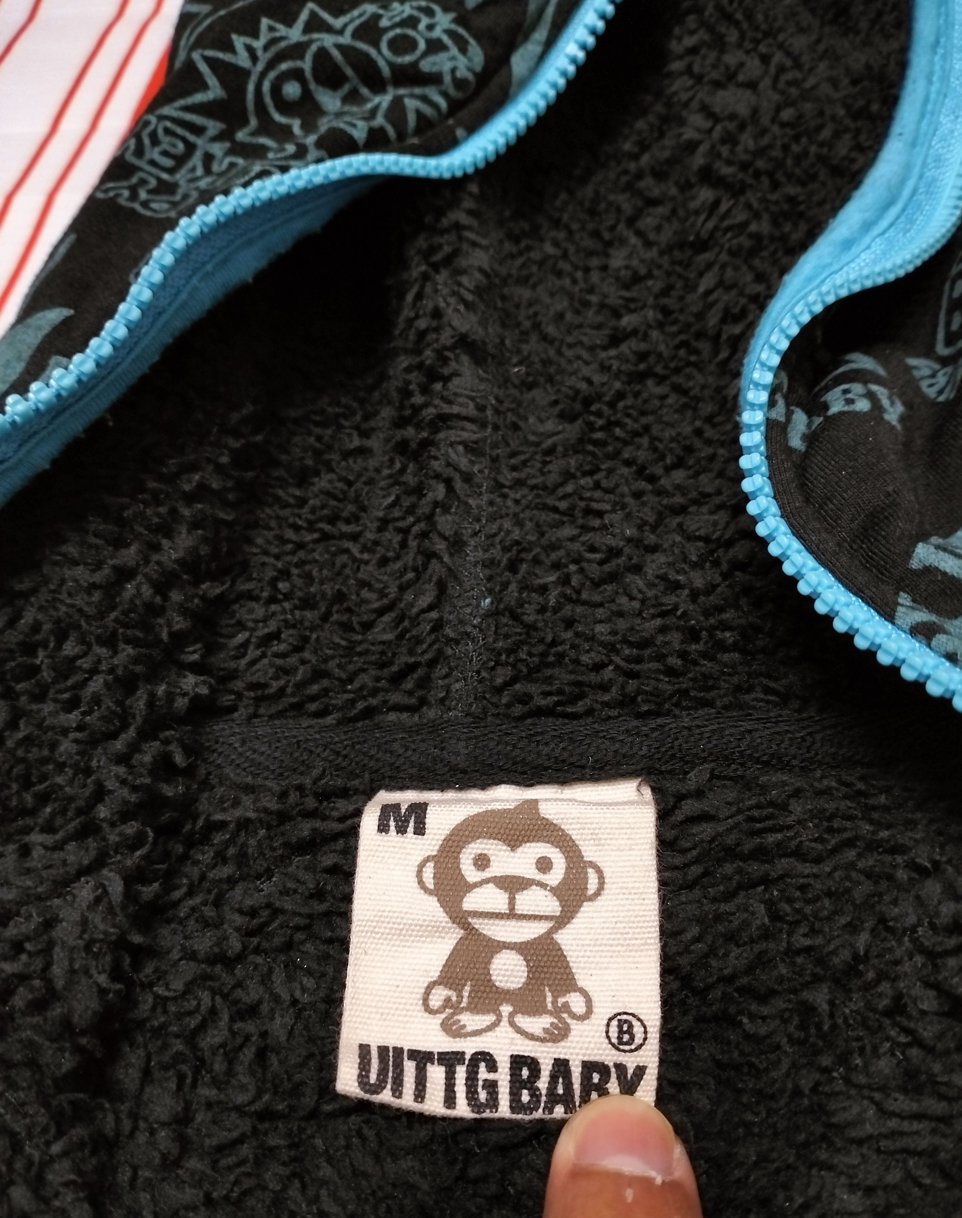 Japanese Brand × Vintage Vtg UITTG monogram baby hoodie Zipper Sweater Size US S / EU 44-46 / 1 - 3 Thumbnail