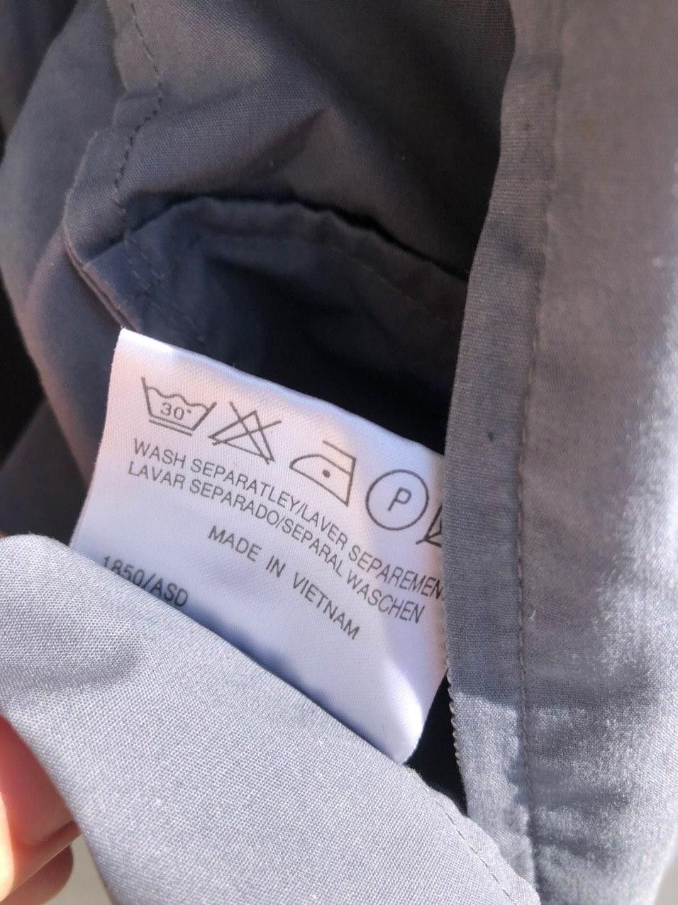Yves Saint Laurent Silver YSL Jacket Logo Size US L / EU 52-54 / 3 - 9 Thumbnail