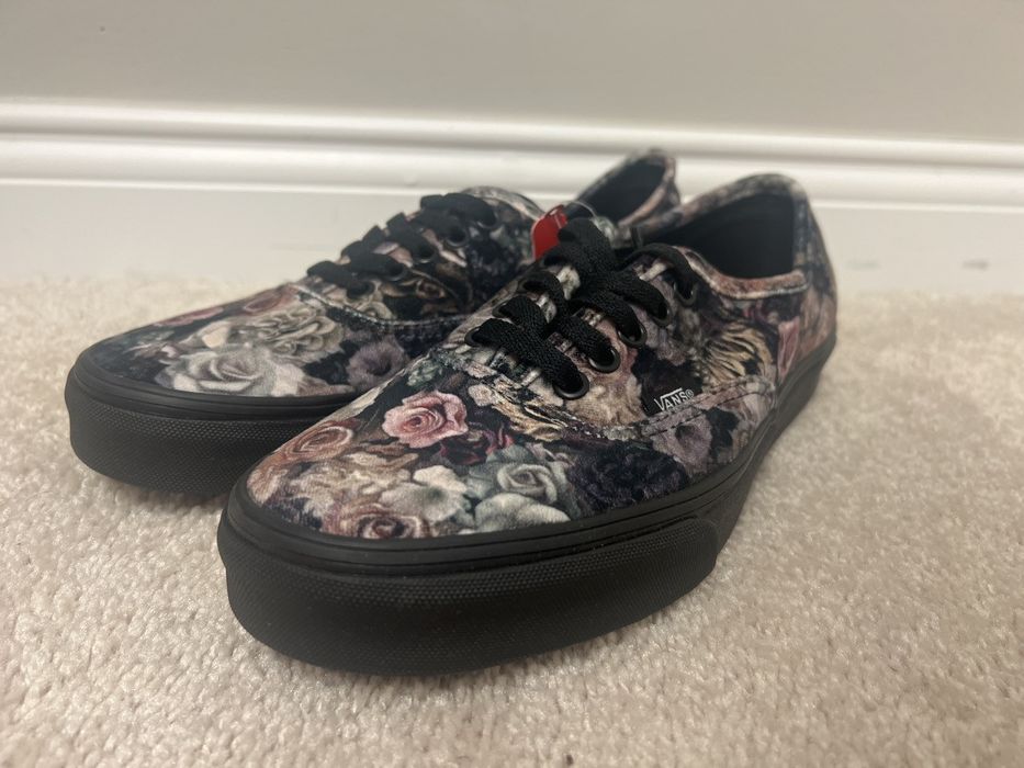 Velvet floral outlet vans