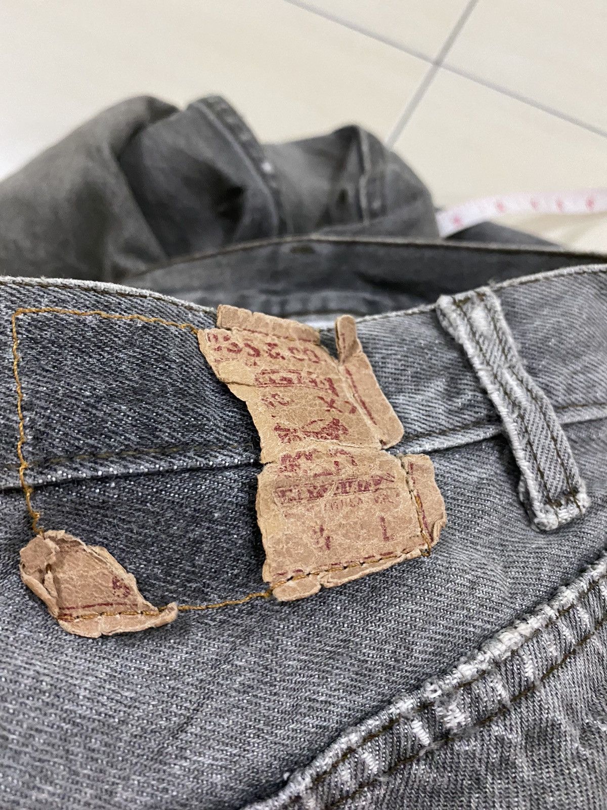 Levi's Vintage Levis 501 black faded jeans size 32 Size US 32 / EU 48 - 10 Thumbnail