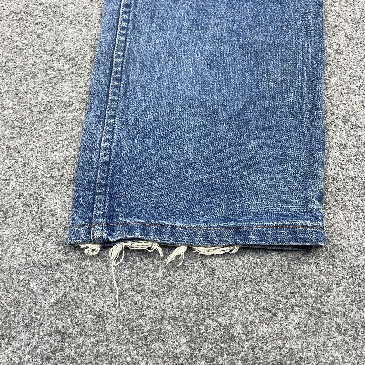 Vintage × Wrangler Vintage Wrangler Faded Blue Jeans -wc 219 Size US 37 - 5 Thumbnail