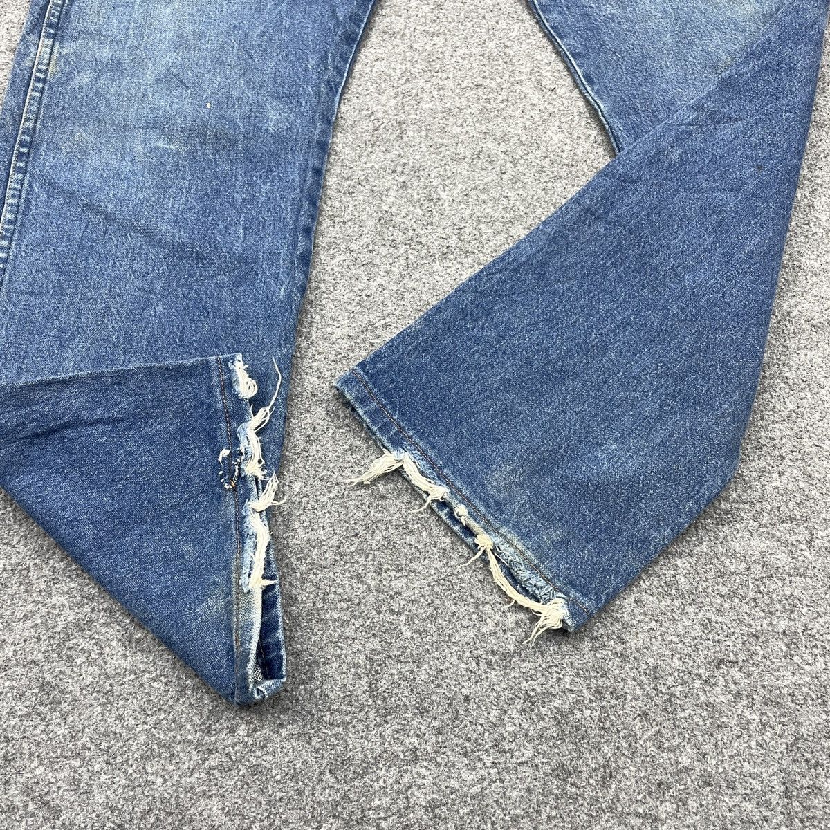 Vintage × Wrangler Vintage Wrangler Faded Blue Jeans -wc 219 Size US 37 - 6 Thumbnail