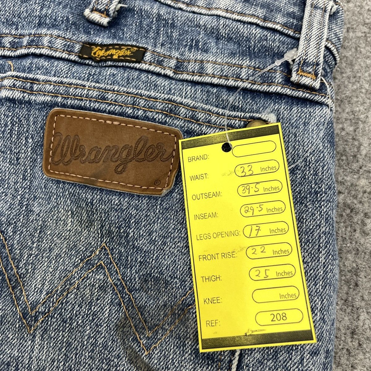 Vintage × Wrangler Vintage Wrangler Faded Blue Jeans -wc 208 Size US 33 - 8 Thumbnail