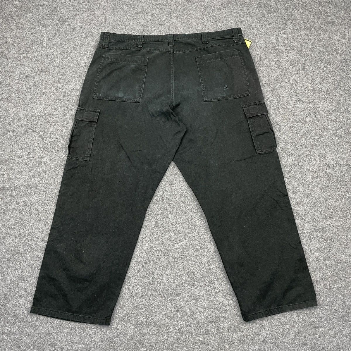 Vintage × Wrangler Vintage Wrangler Super Black Faded Cargo Pants -wc217 Size US 44 / EU 60 - 2 Thumbnail