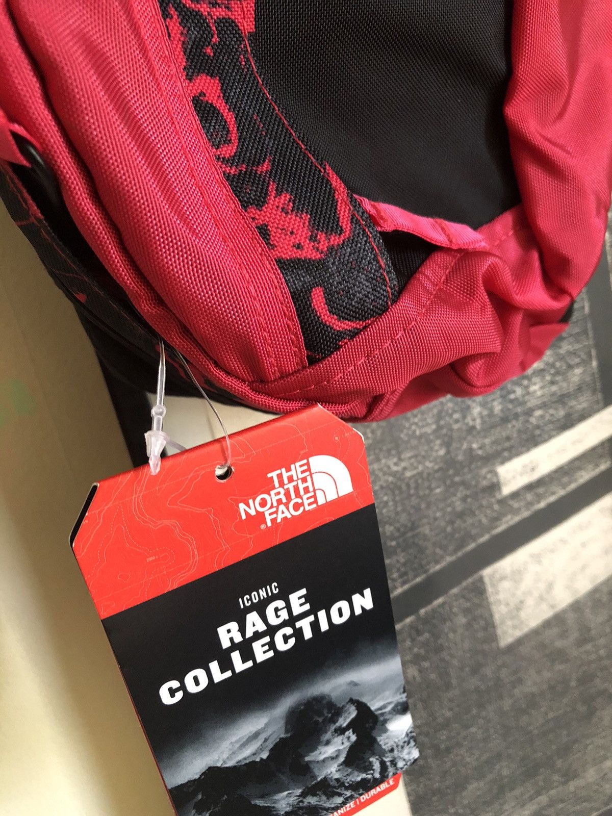 The North Face The North Face TNF Mountain Rage crossbody waist hip bag Size ONE SIZE - 3 Thumbnail