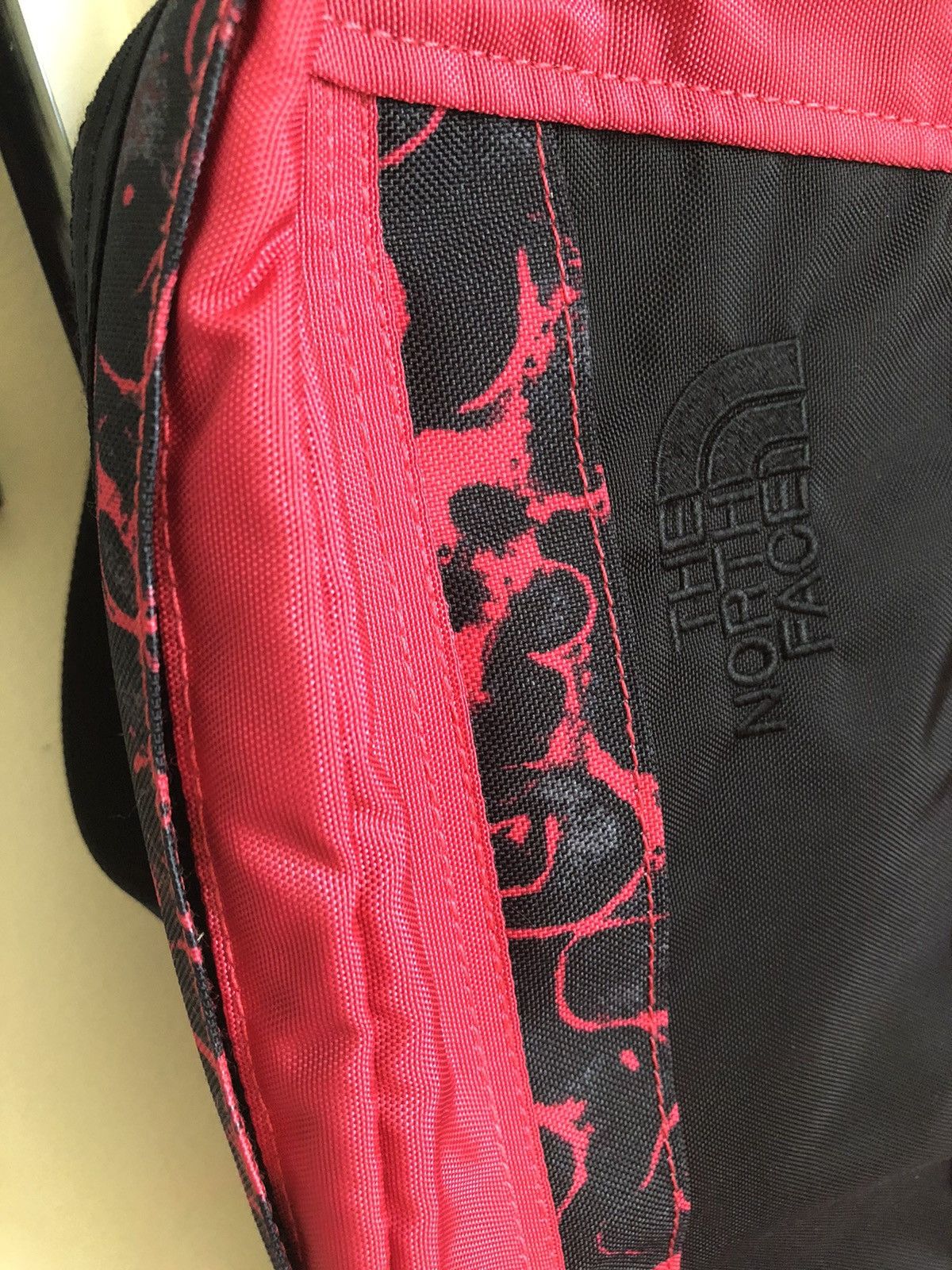 The North Face The North Face TNF Mountain Rage crossbody waist hip bag Size ONE SIZE - 2 Thumbnail