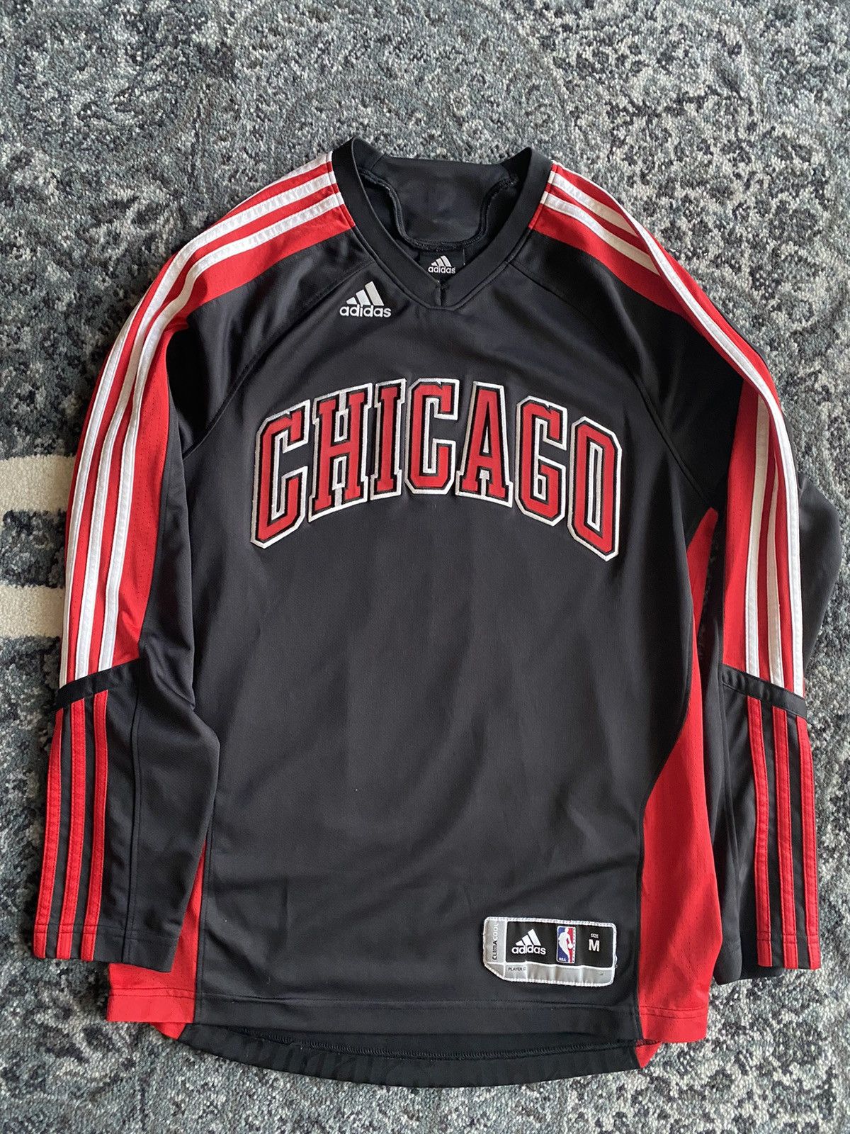 Vintage Adidas Chicago Bulls Long Sleeve Shirt
