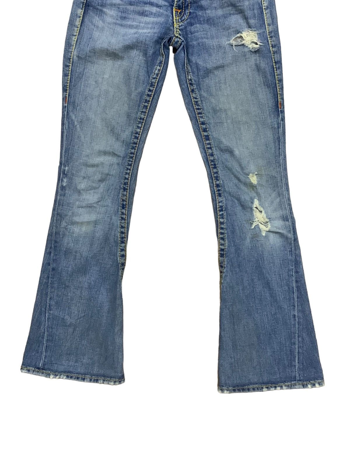 If Six Was Nine × Japanese Brand × Le Grande Bleu (L.G.B.) 🔥Flare🔥 Vintage True Religion Big 7 Blue Wash Distress Jeans Size US 28 / EU 44 - 5 Thumbnail