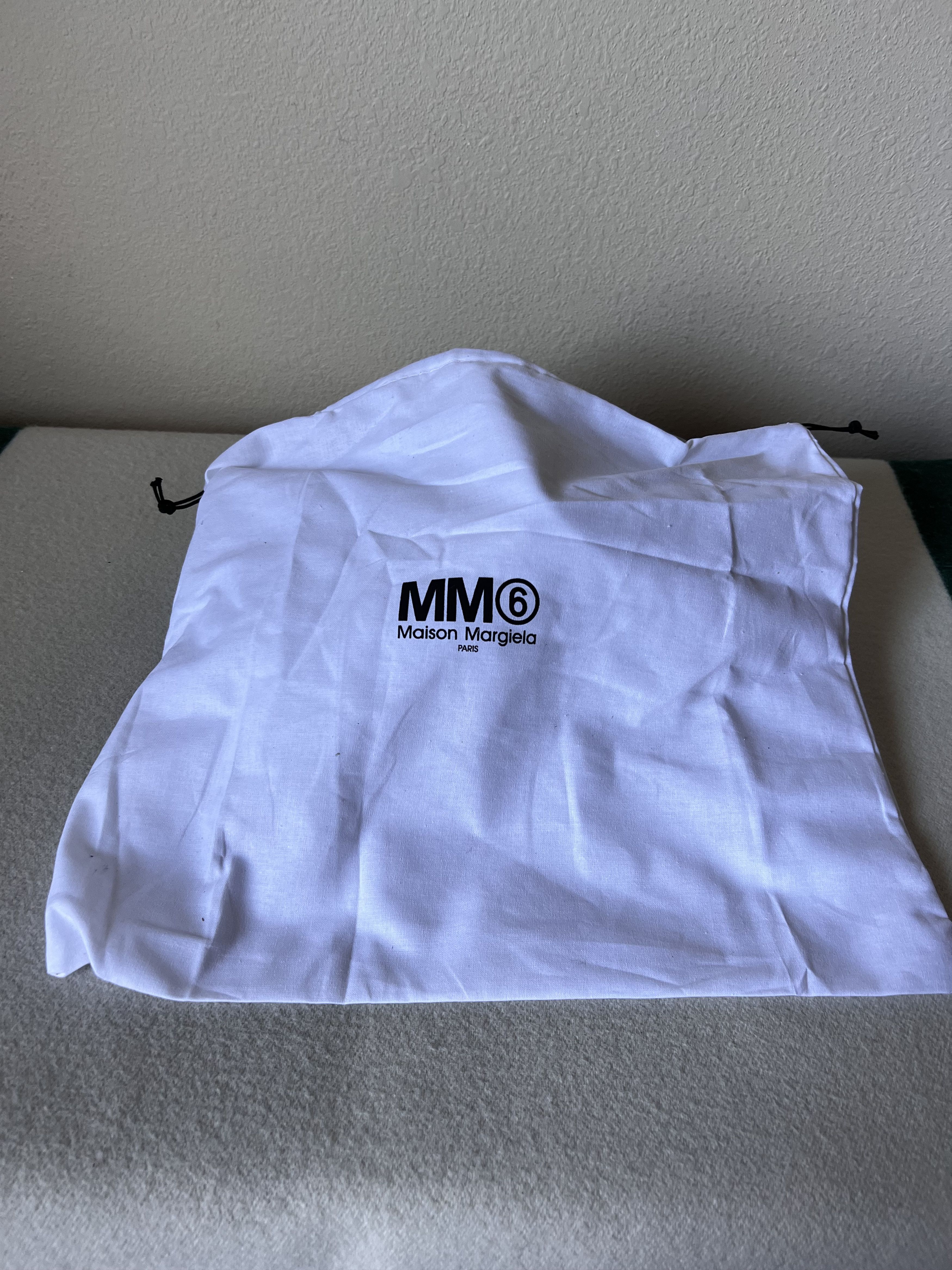 Maison Margiela MM6 Maison Margiela Painted Leather Mules in White Size US 9.5 / IT 39.5 - 8 Thumbnail