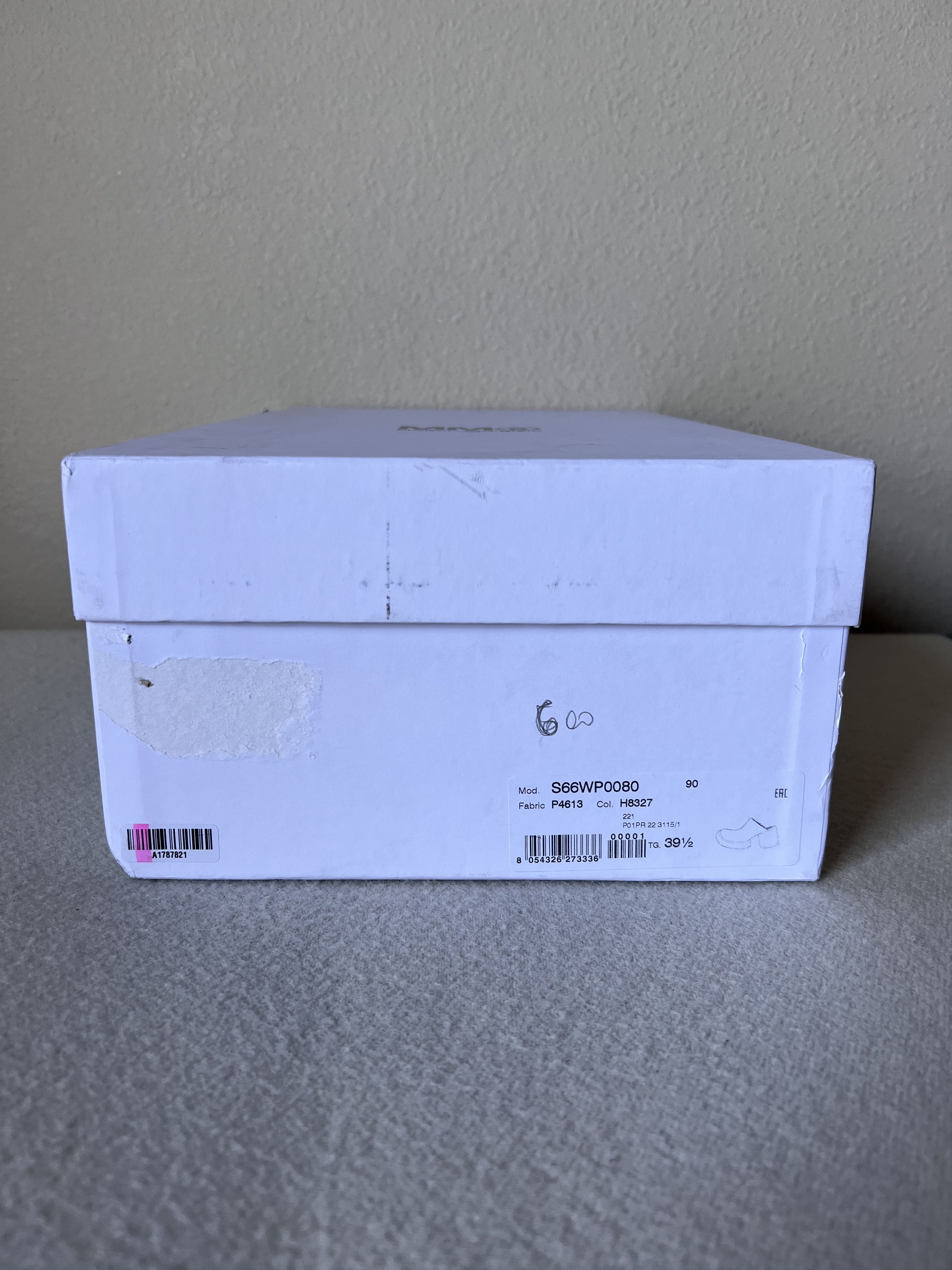 Maison Margiela MM6 Maison Margiela Painted Leather Mules in White Size US 9.5 / IT 39.5 - 9 Thumbnail