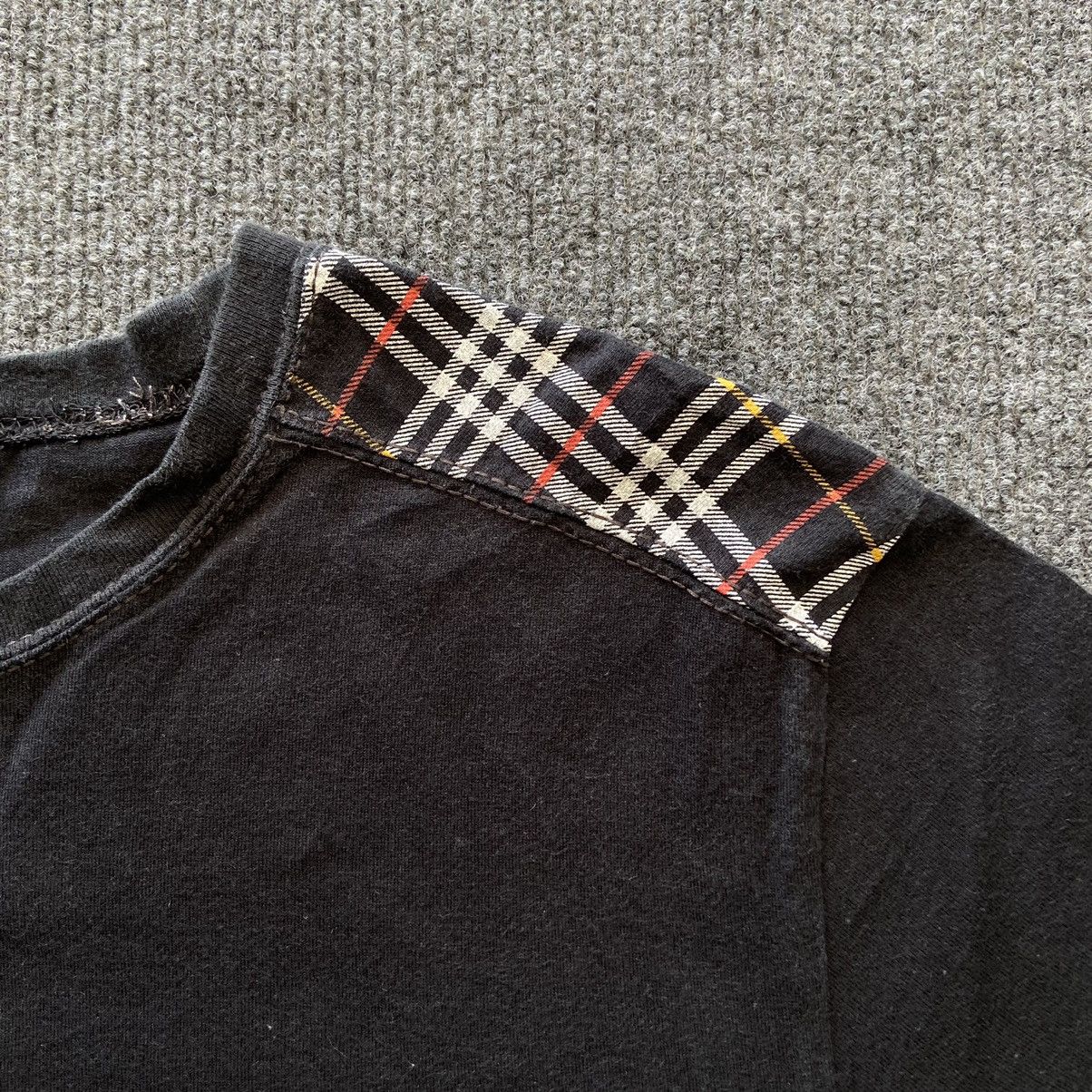 Burberry × Vintage Burberry Nova Check Shoulder Design Tshirt Size US M / EU 48-50 / 2 - 5 Thumbnail
