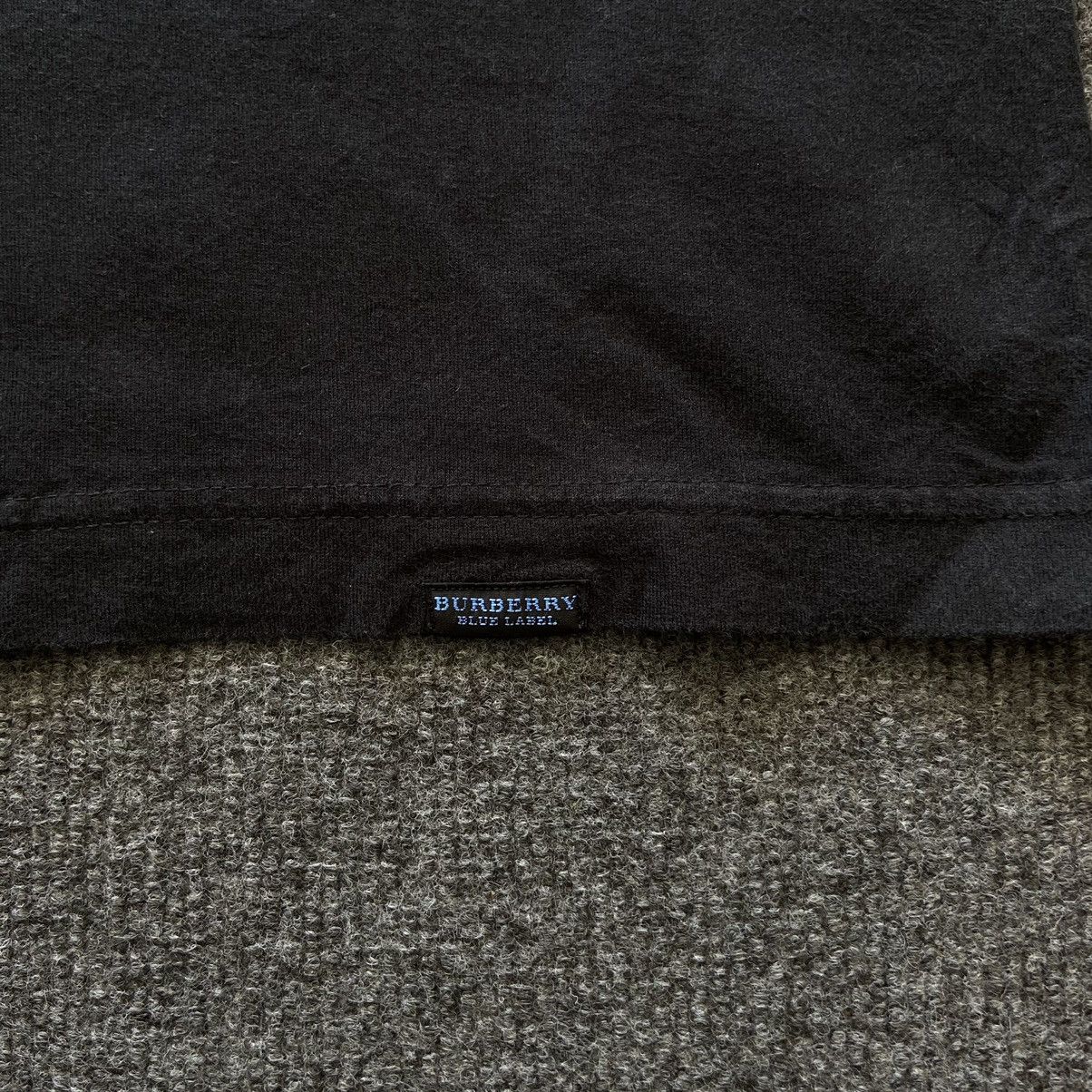 Burberry × Vintage Burberry Nova Check Shoulder Design Tshirt Size US M / EU 48-50 / 2 - 8 Thumbnail