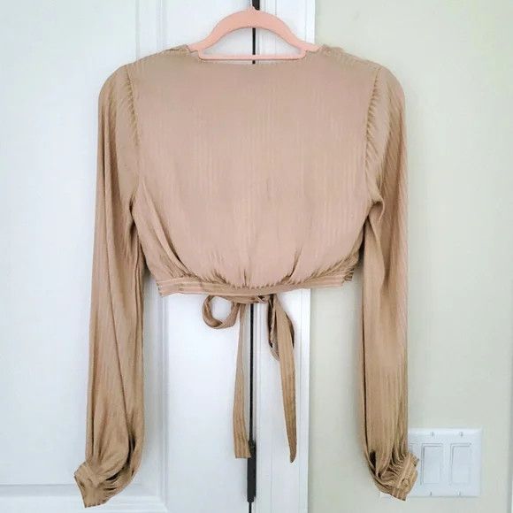 NBD Davis Striped Long-Slv Tie-Front Crop Top Fall Spring Travel Size XS / US 0-2 / IT 36-38 - 7 Thumbnail