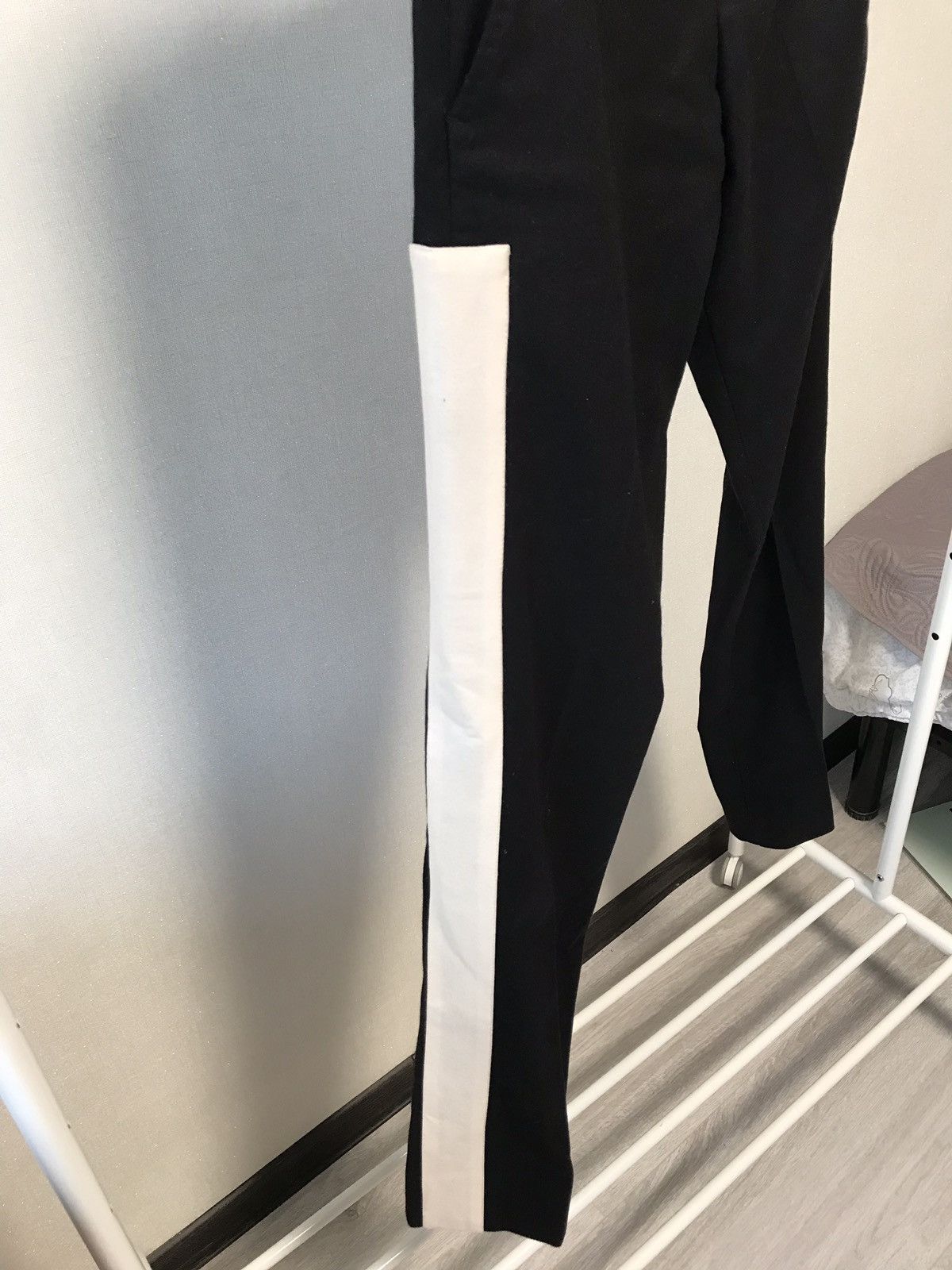 Alexander McQueen AW 2013 Wool Cashmere Black White Trousers Side Stripe Pants Size US 34 / EU 50 - 6 Thumbnail