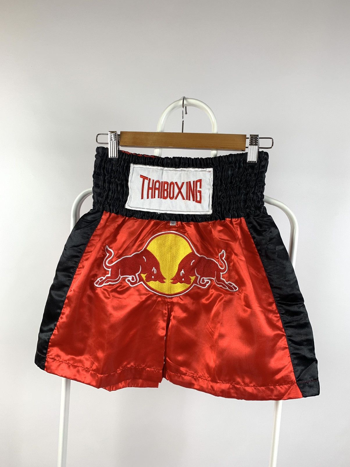 Japanese Brand Vintage Muay Thai Thaiboxing Red Bull Shorts Size US 32 / EU 48 - 1 Thumbnail