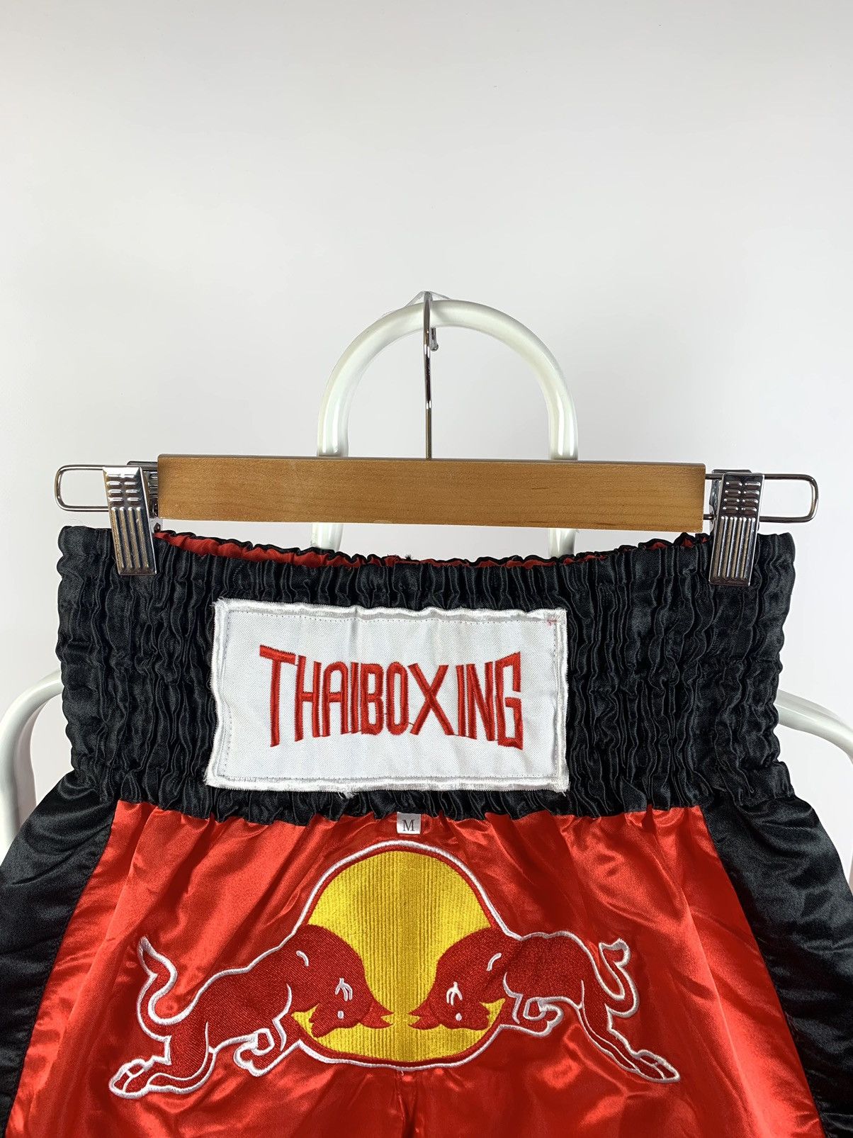 Japanese Brand Vintage Muay Thai Thaiboxing Red Bull Shorts Size US 32 / EU 48 - 5 Thumbnail