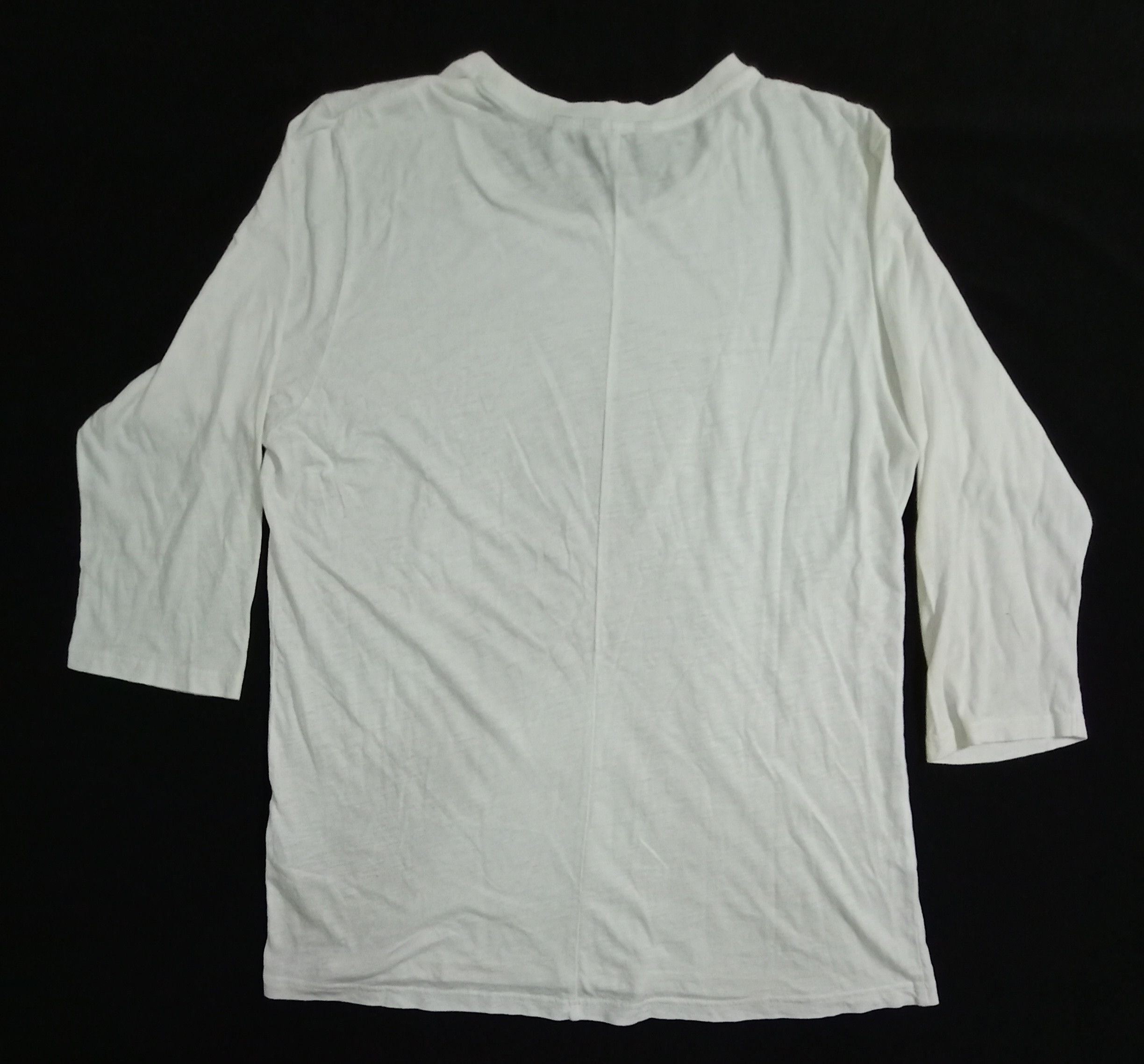 Undercover × Uniqlo Undercover New Standard Family Tee Jun Takahashi Size XL / US 12-14 / IT 48-50 - 7 Thumbnail