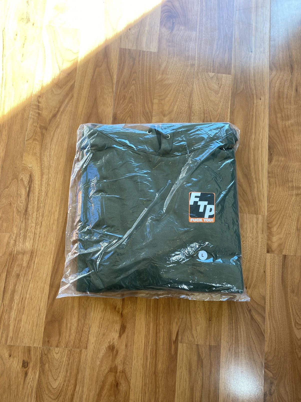 Fuck The Population Fuck The Population Garage Fuck You Pullover olive green Size US L / EU 52-54 / 3 - 1 Thumbnail