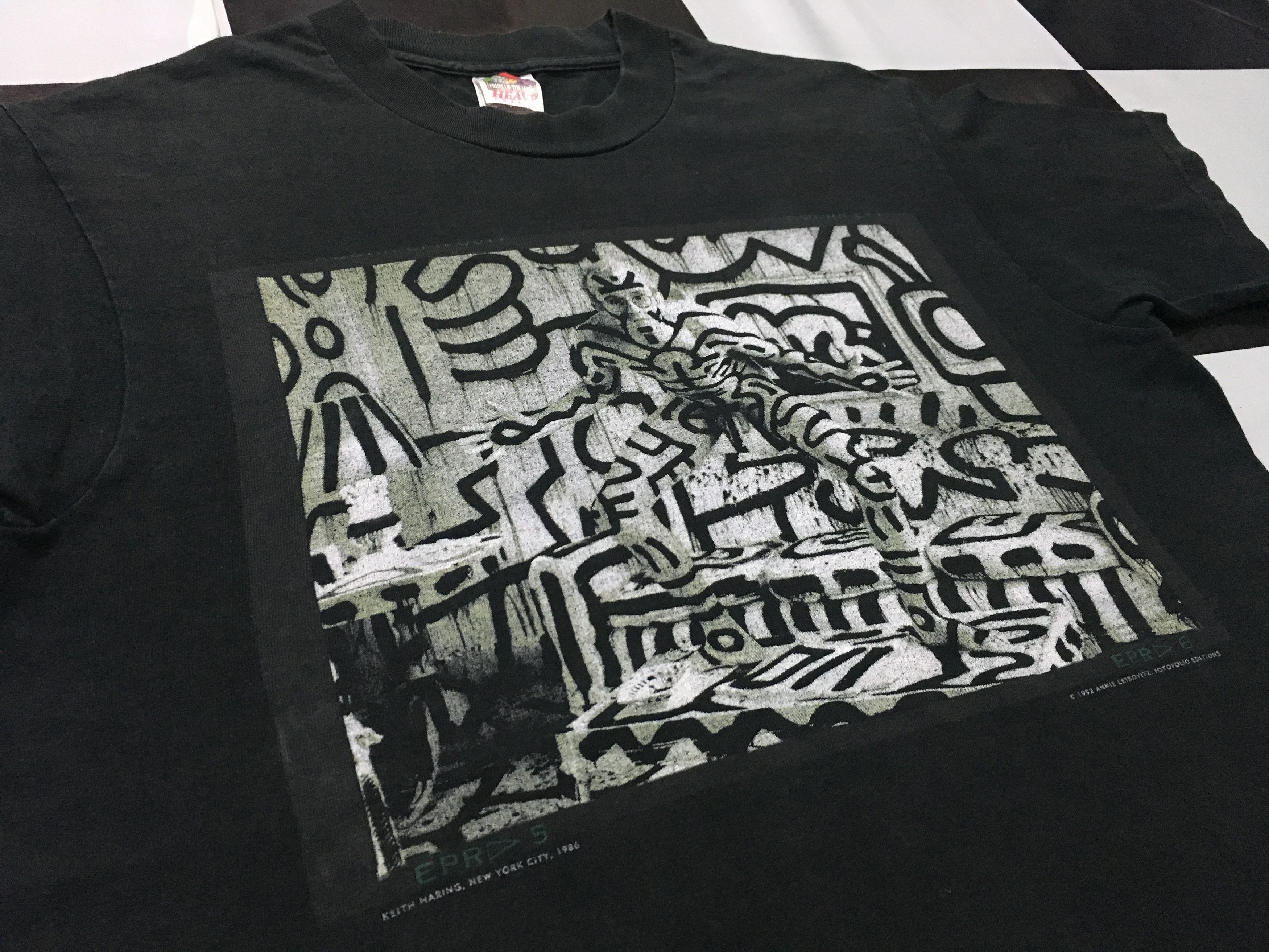 Keith Haring × Vintage Rare Vintage Keith Haring shirt Naked Graffiti 1992 Size US M / EU 48-50 / 2 - 2 Thumbnail