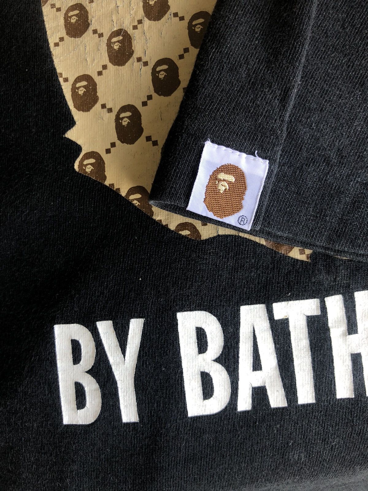 Bape ARCHIVE Vintage A Bathing Ape Gucci Monogram Tee Shirt Size US M / EU 48-50 / 2 - 11 Thumbnail