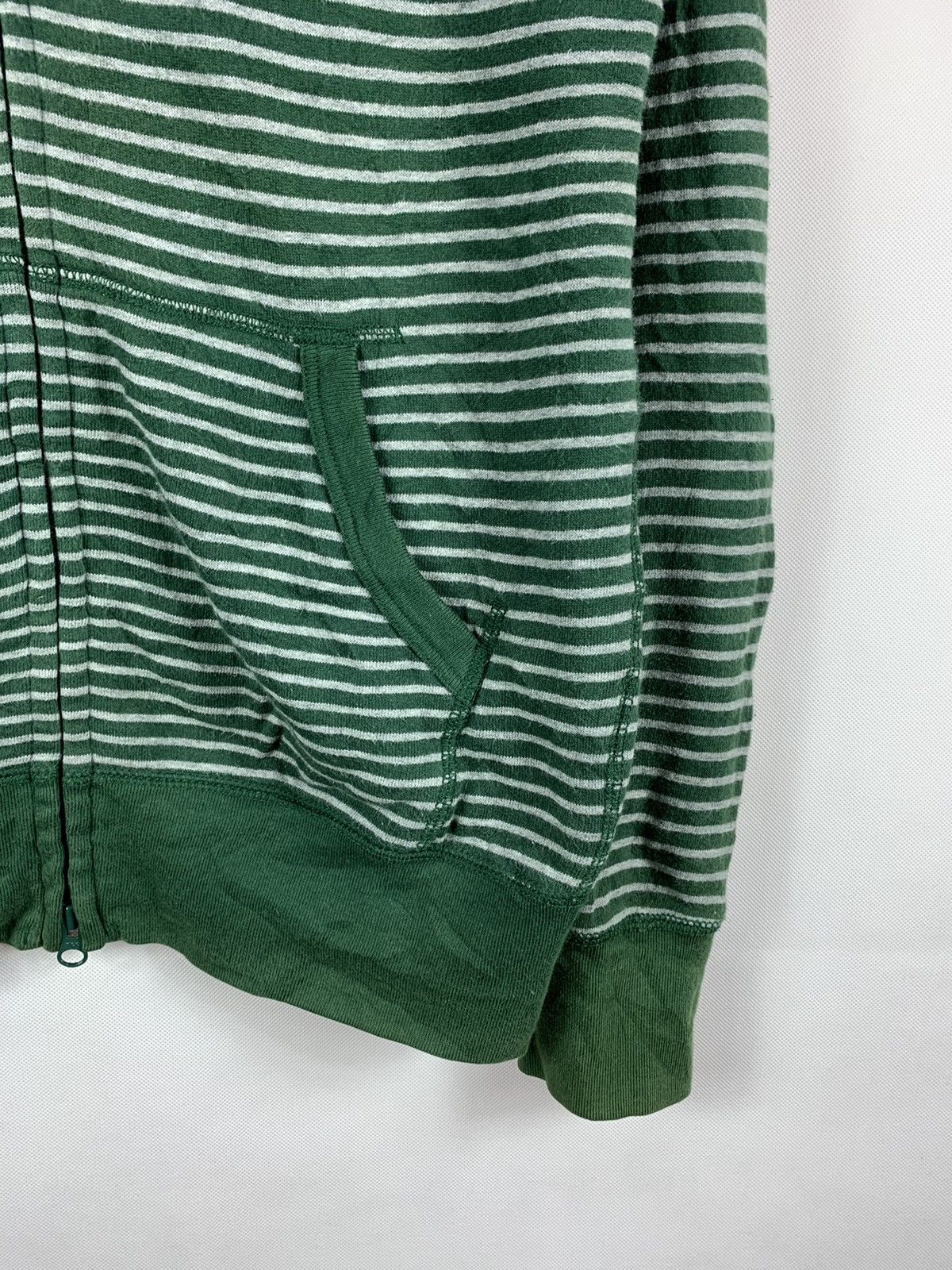 Japanese Brand Rare!!! Uniqlo Stripes Hoodie Sweatshirt Size US M / EU 48-50 / 2 - 2 Thumbnail