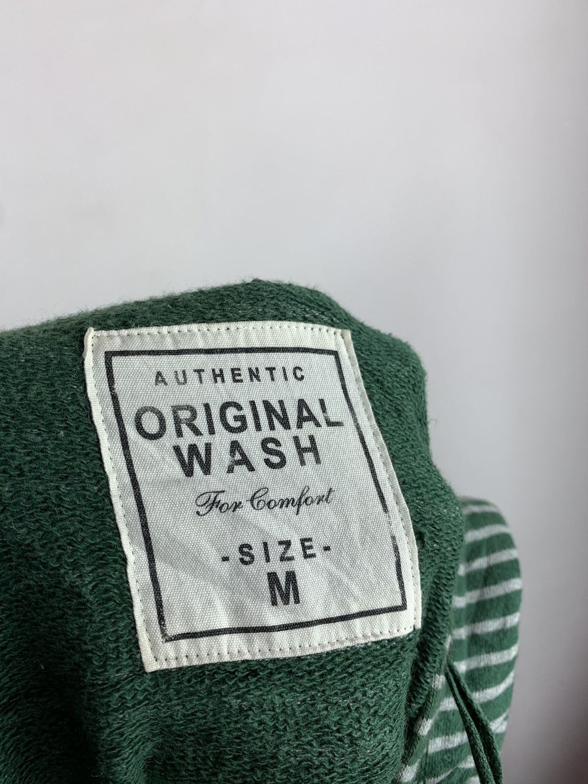 Japanese Brand Rare!!! Uniqlo Stripes Hoodie Sweatshirt Size US M / EU 48-50 / 2 - 5 Thumbnail