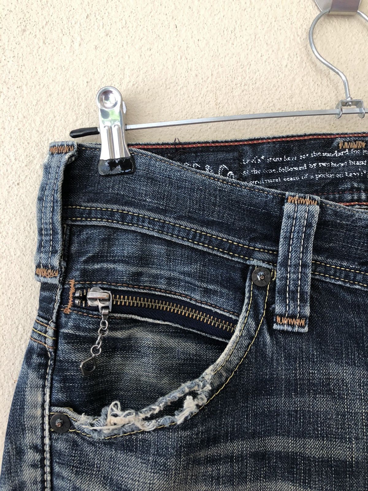 Levi's Vintage Levi’s Seasoned Disstressed Denim Size US 28 / EU 44 - 9 Thumbnail