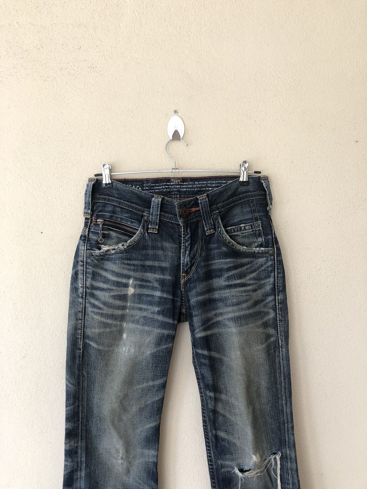 Levi's Vintage Levi’s Seasoned Disstressed Denim Size US 28 / EU 44 - 3 Thumbnail