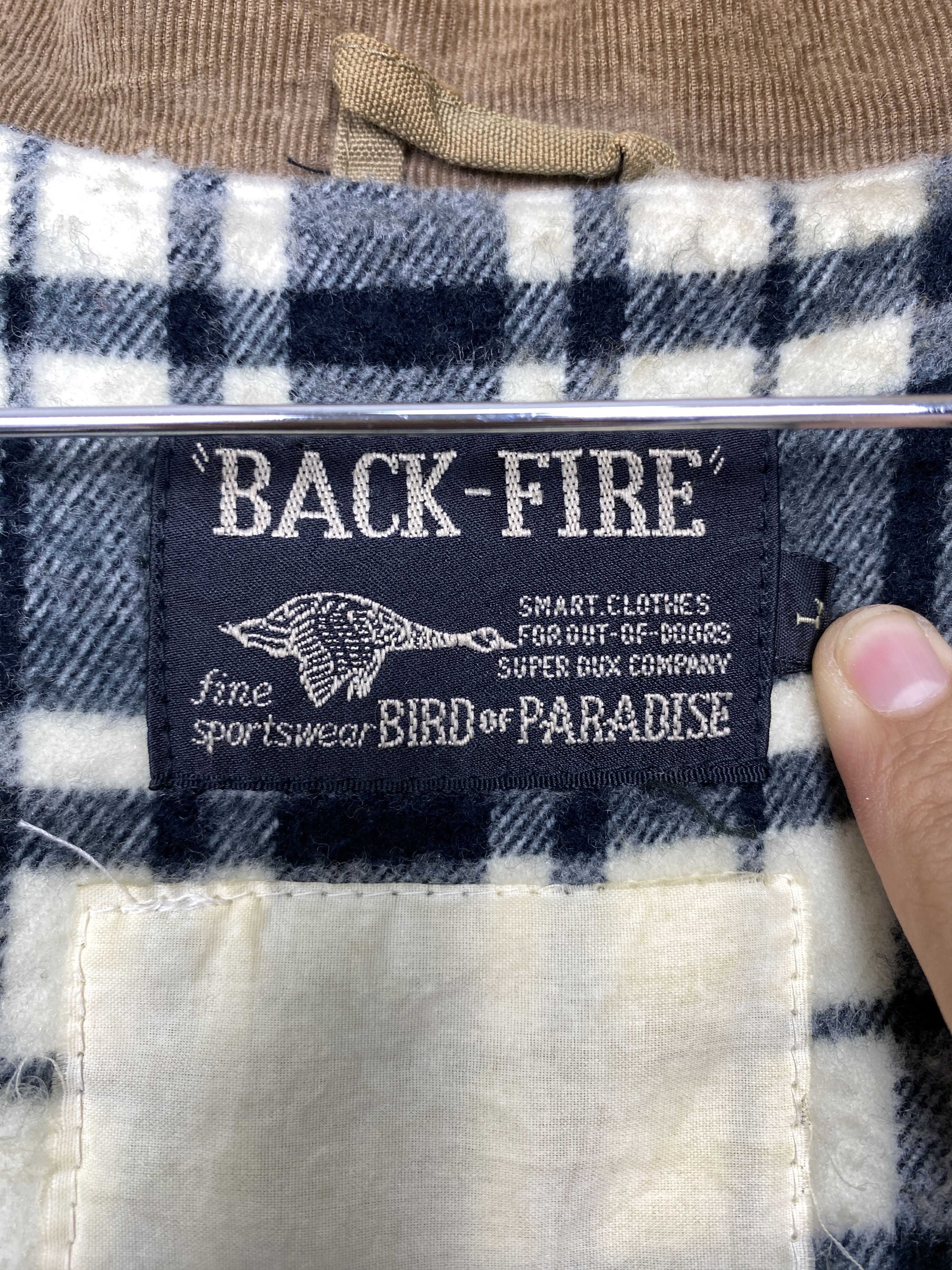 Japanese Brand Vintage Back Fire Checkered Lining Button Up Jacket J1605 Size US L / EU 52-54 / 3 - 15 Thumbnail