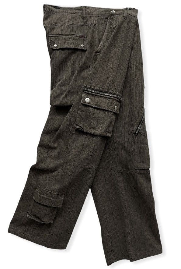 Japanese Brand 90’s Baggy Cargo Multipocket Skateboard Hickory Brown Pants Size US 32 / EU 48 - 1 Thumbnail