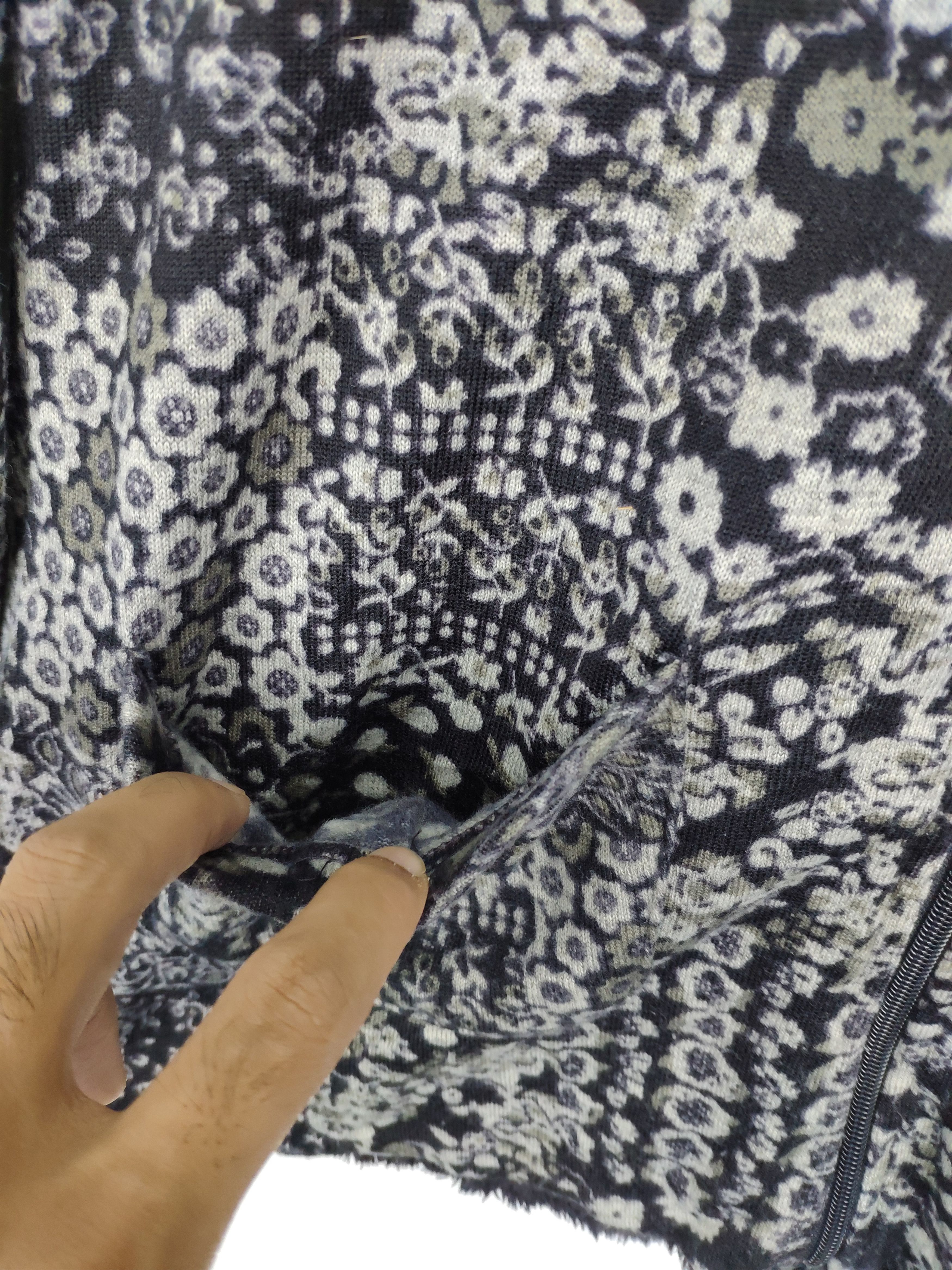 Japanese Brand × Vintage Vintage Cardigan Japan Motif Sashiko Style Lining Fleece Size M / US 6-8 / IT 42-44 - 7 Thumbnail