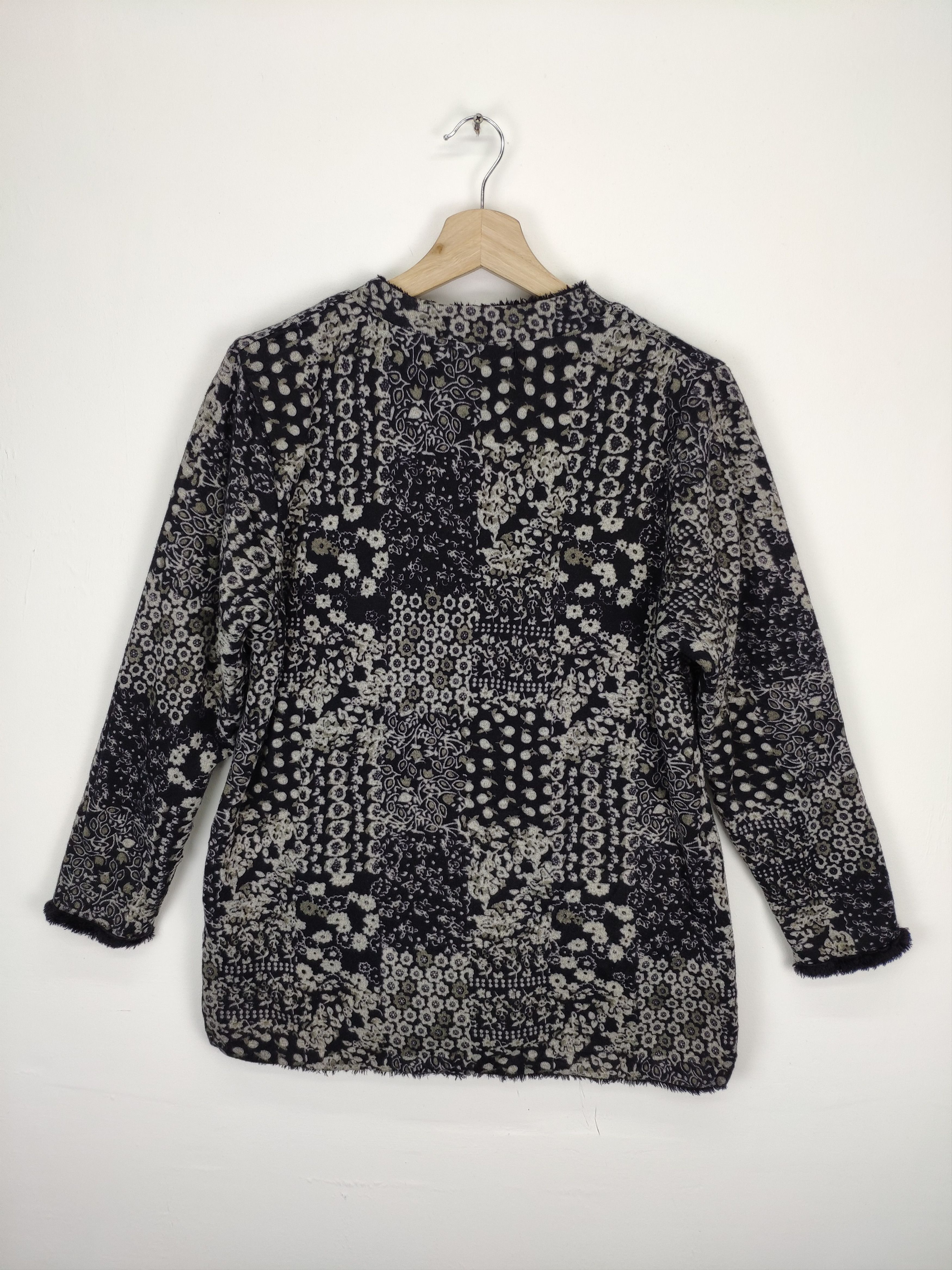 Japanese Brand × Vintage Vintage Cardigan Japan Motif Sashiko Style Lining Fleece Size M / US 6-8 / IT 42-44 - 14 Thumbnail